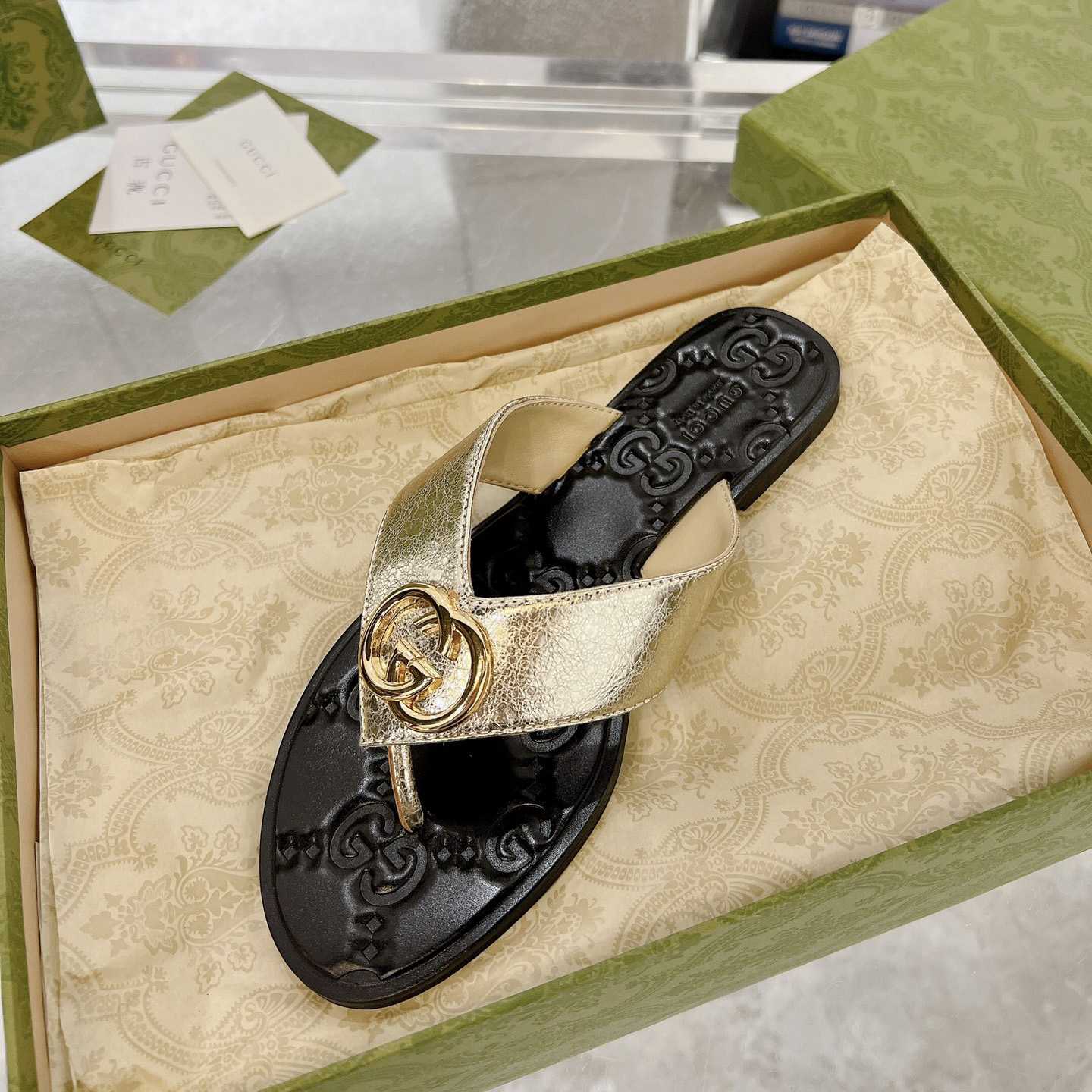 Gucci Double G Thong Sandals - EUR FASHION