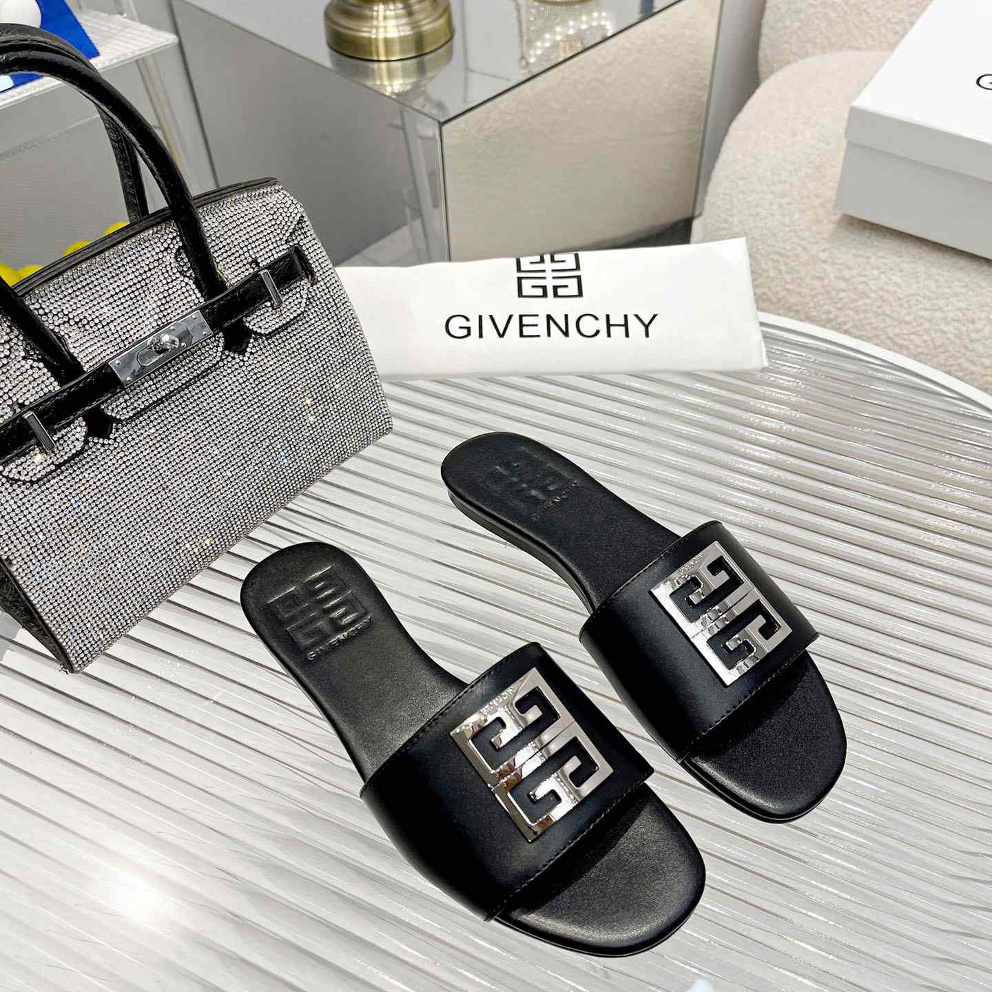 Givenchy Sandals  - EUR FASHION