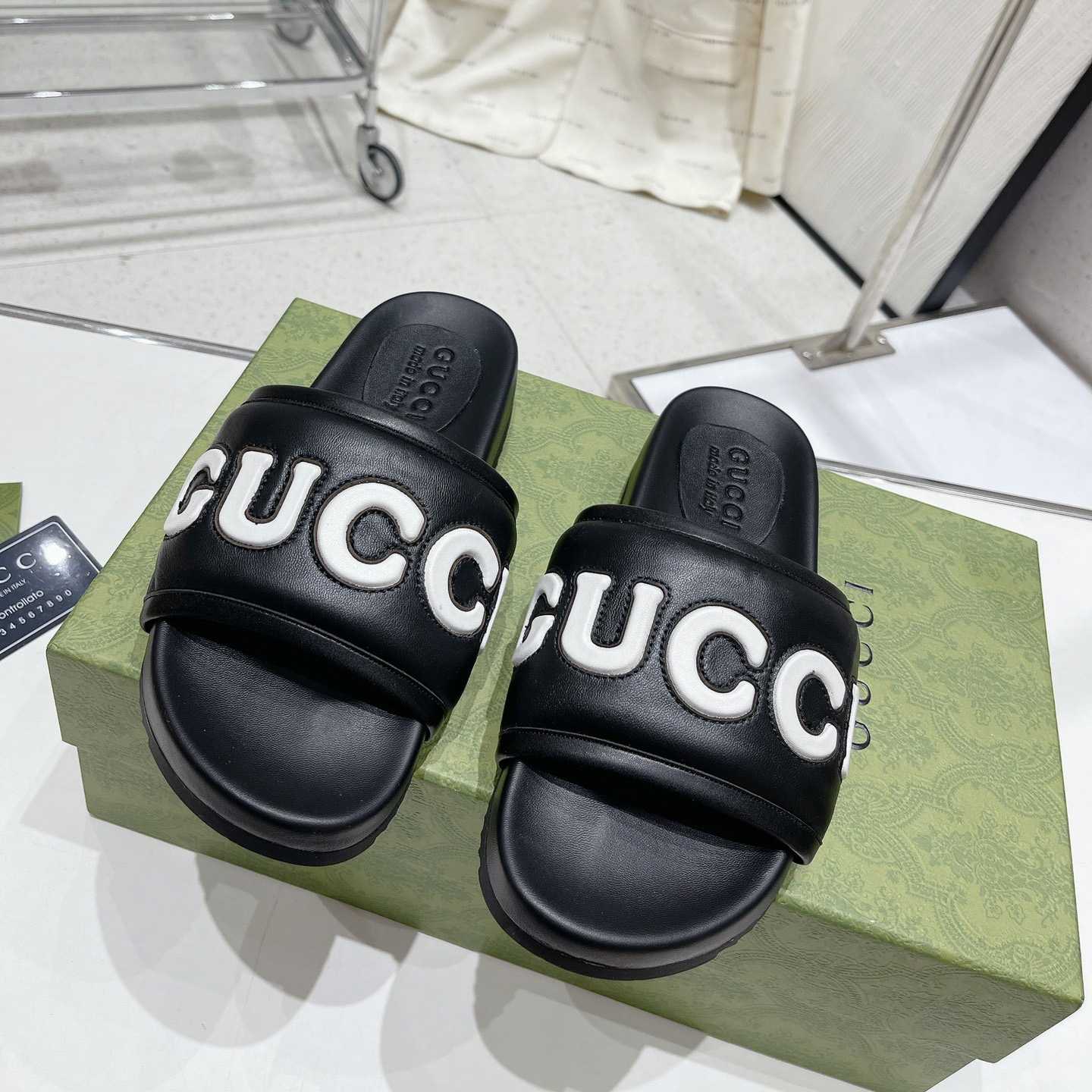 Gucci Slide Sandal  - EUR FASHION