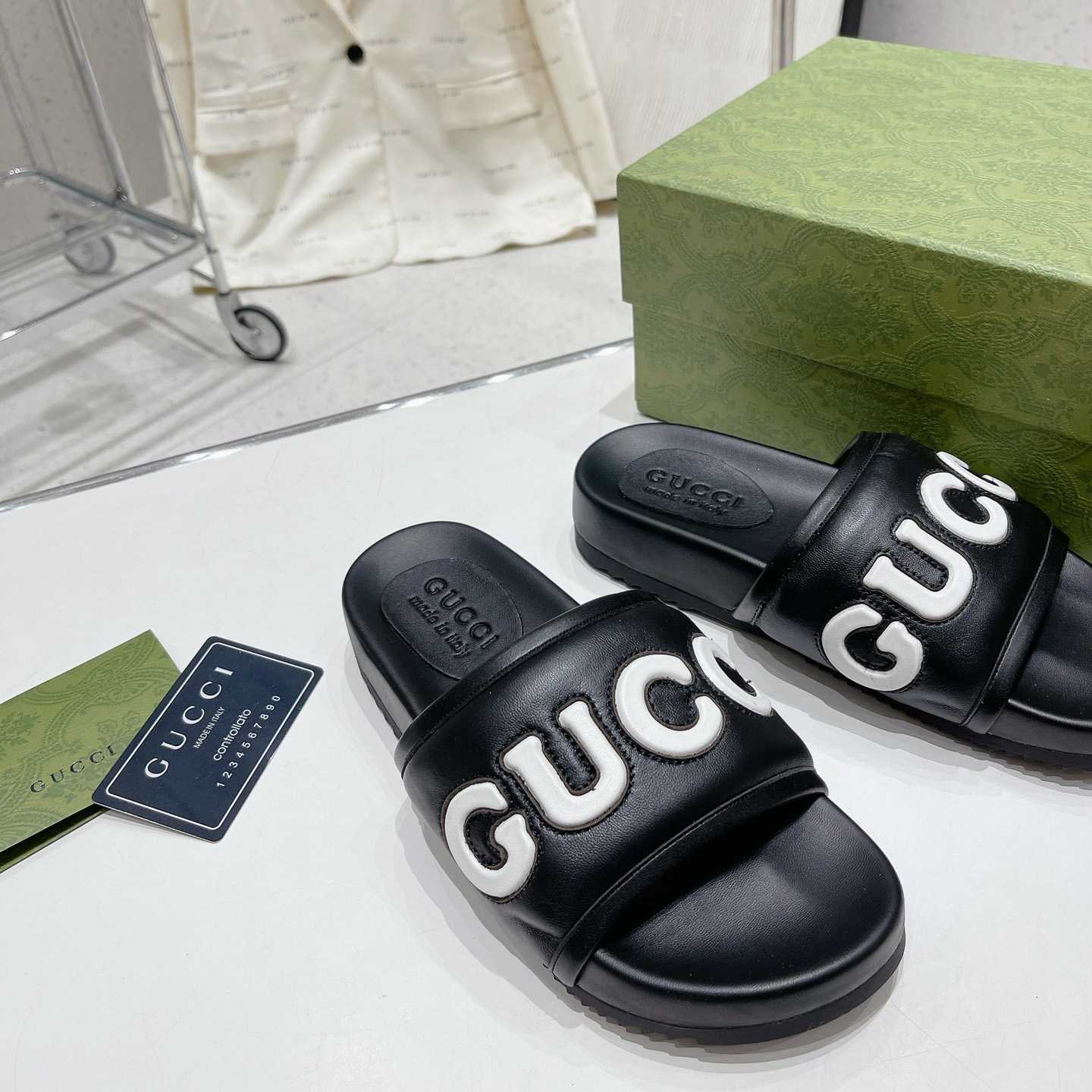 Gucci Slide Sandal  - EUR FASHION