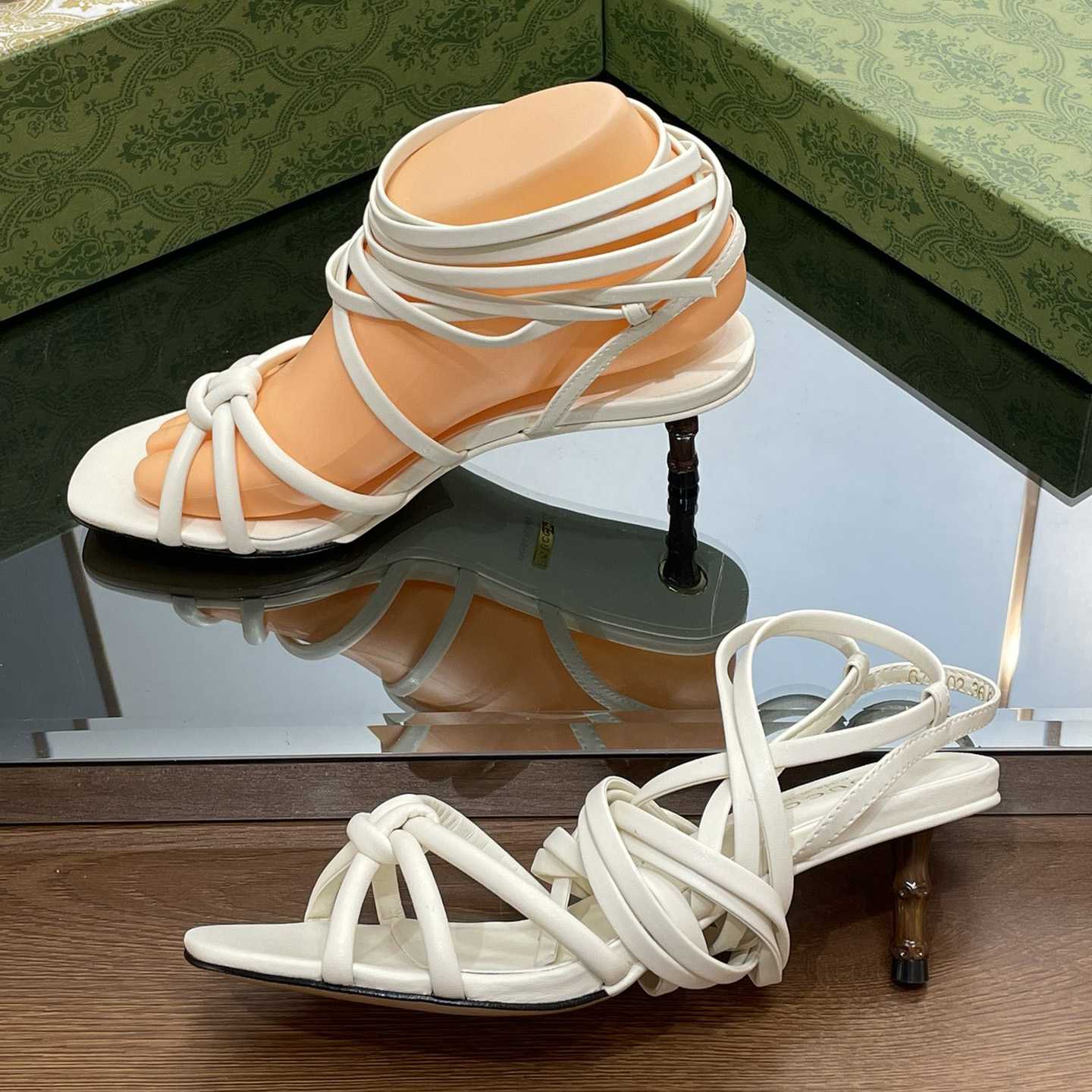 Gucci Women's Strappy Sandal With Bamboo - EUR FASHION