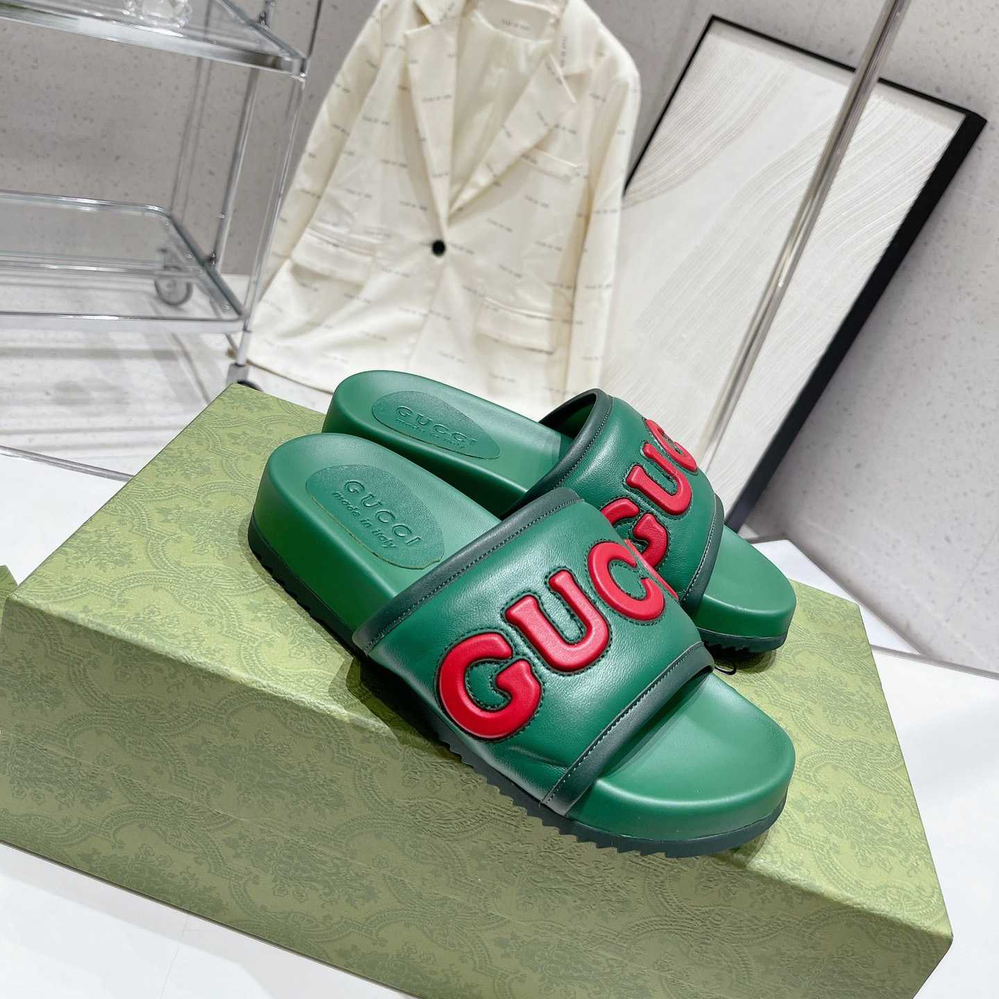 Gucci Slide Sandal  - EUR FASHION