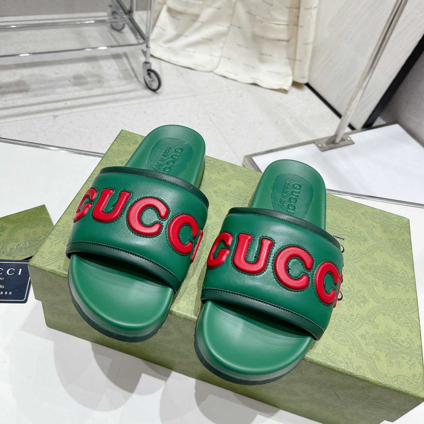 Gucci Slide Sandal  - EUR FASHION