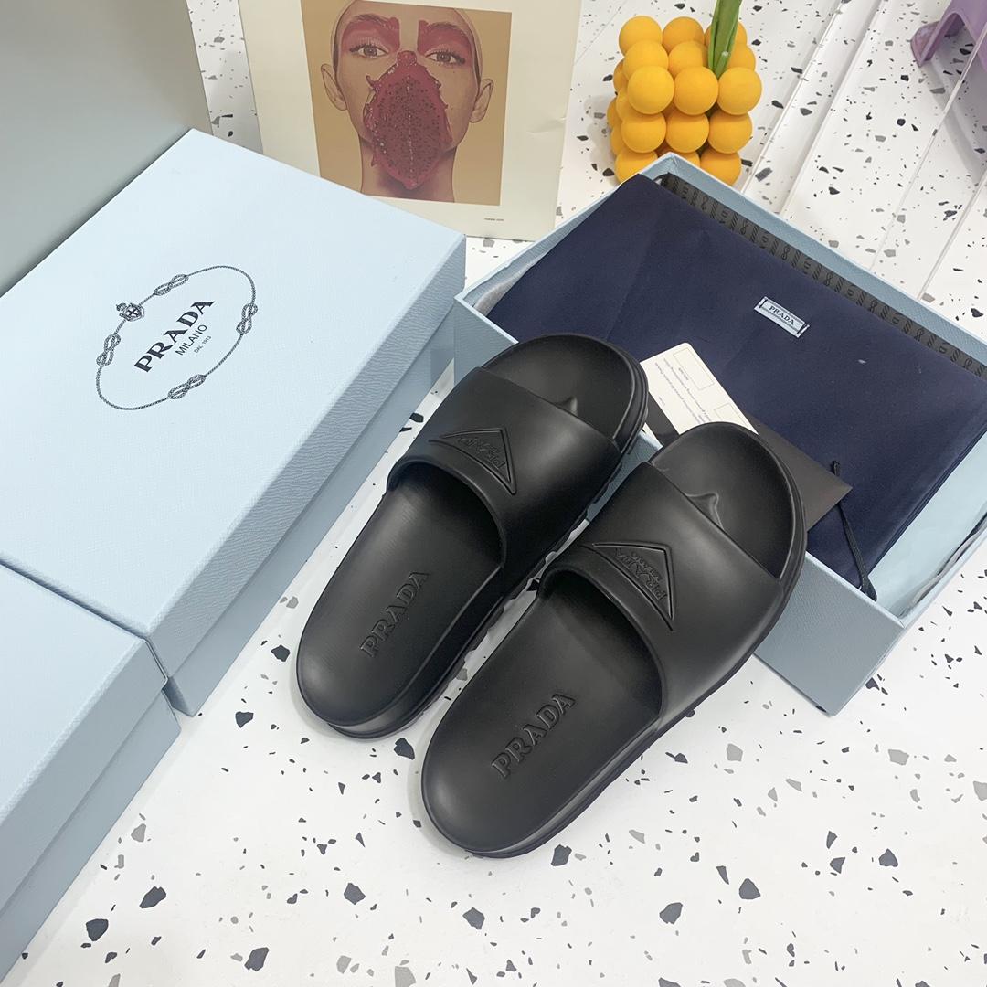 Prada Rubber Sandals  - EUR FASHION