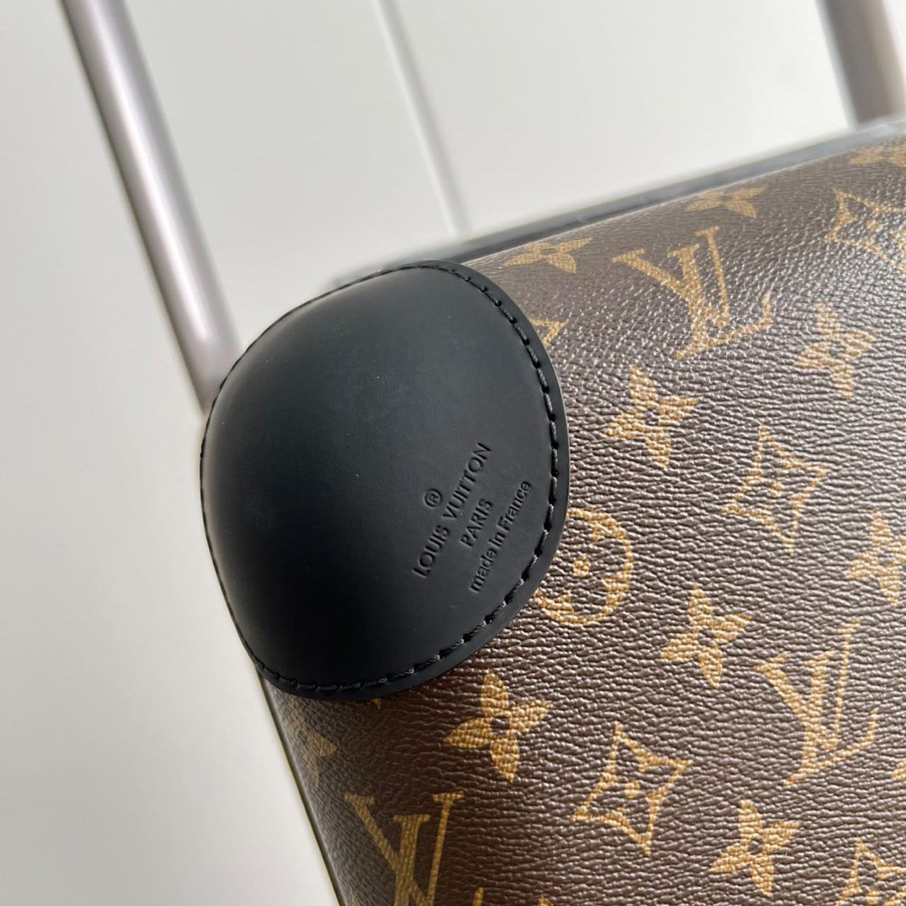 Louis Vuitton Luggage  20inch - EUR FASHION