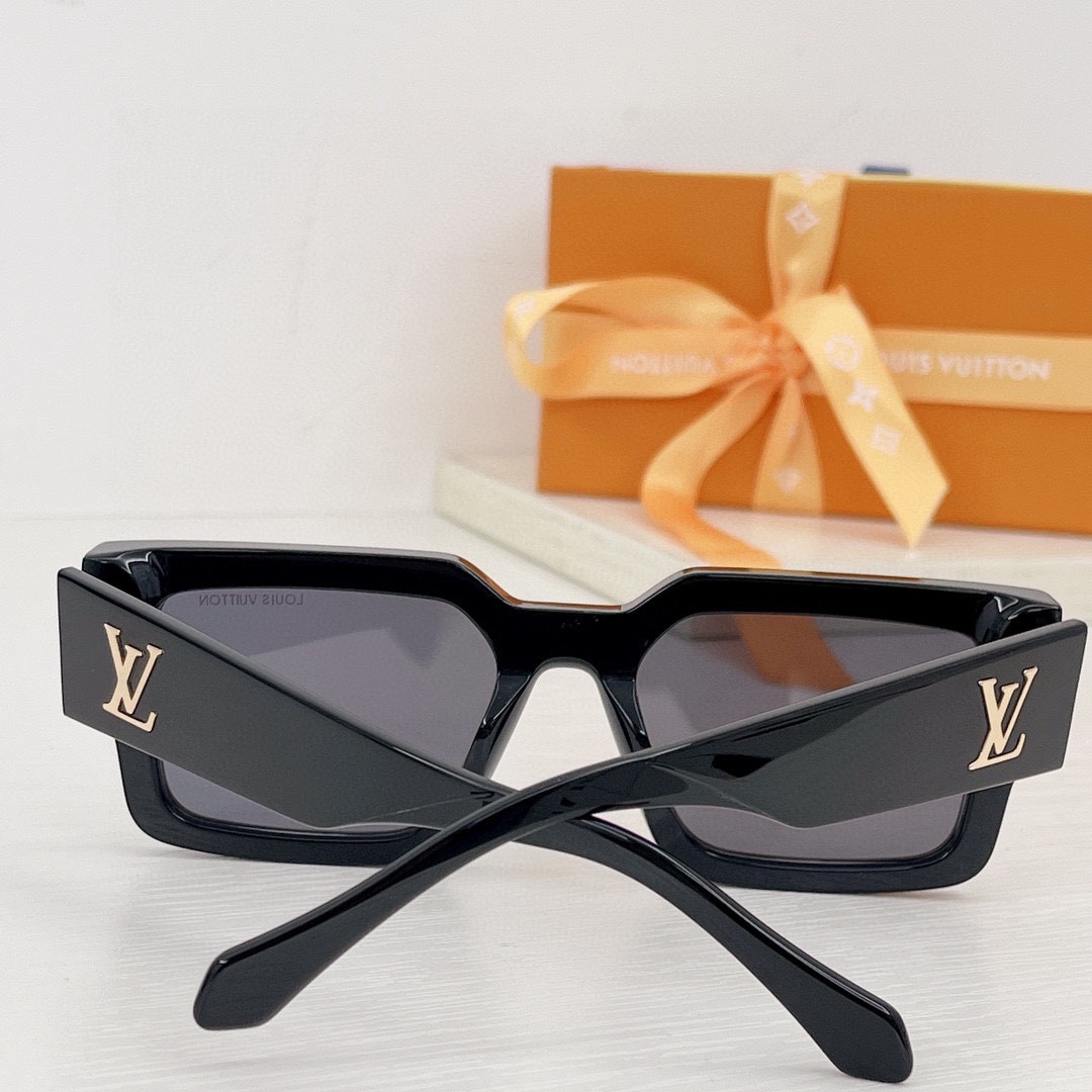 Louis Vuitton LV Clash Square Sunglasses   Z1580W - EUR FASHION