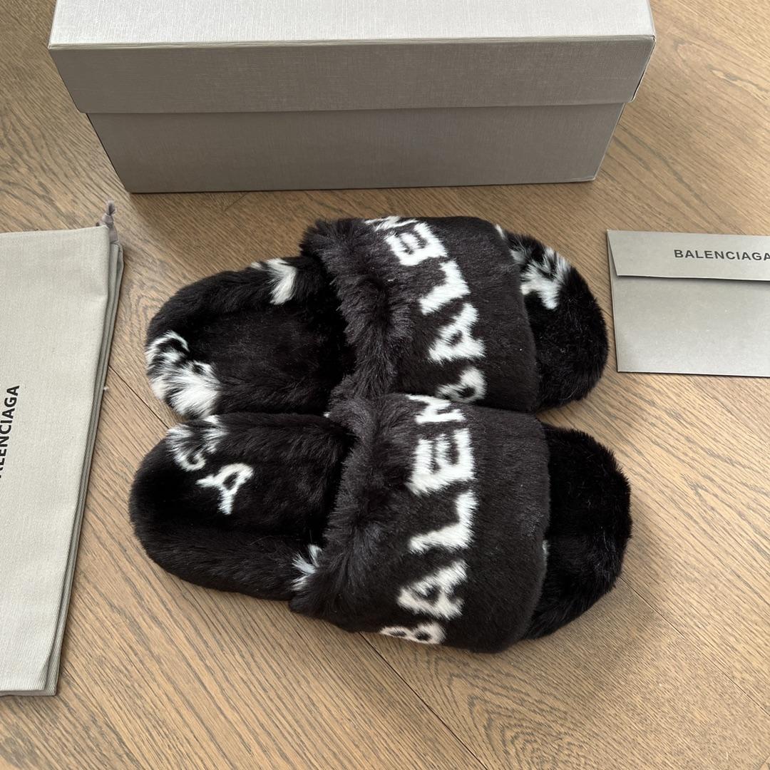 Balenciaga Faux fur Logo Slippers - EUR FASHION