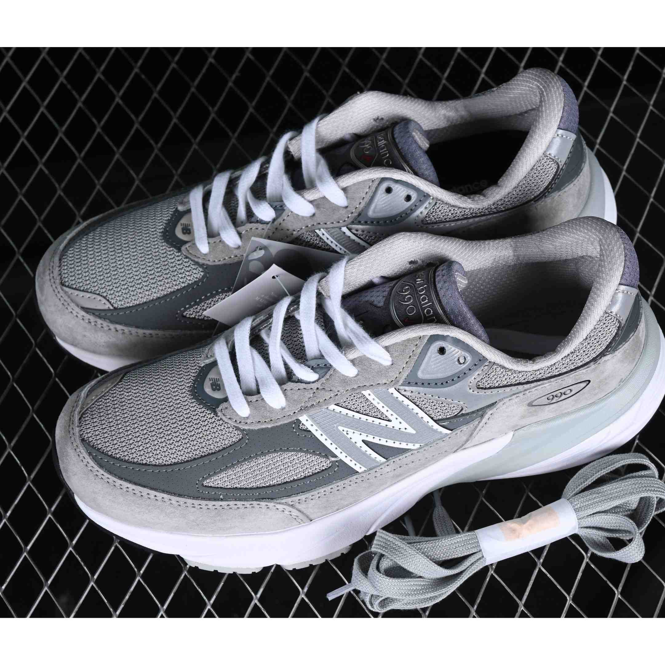 New Balance Made In USA M990  Sneaker  - EUR FASHION