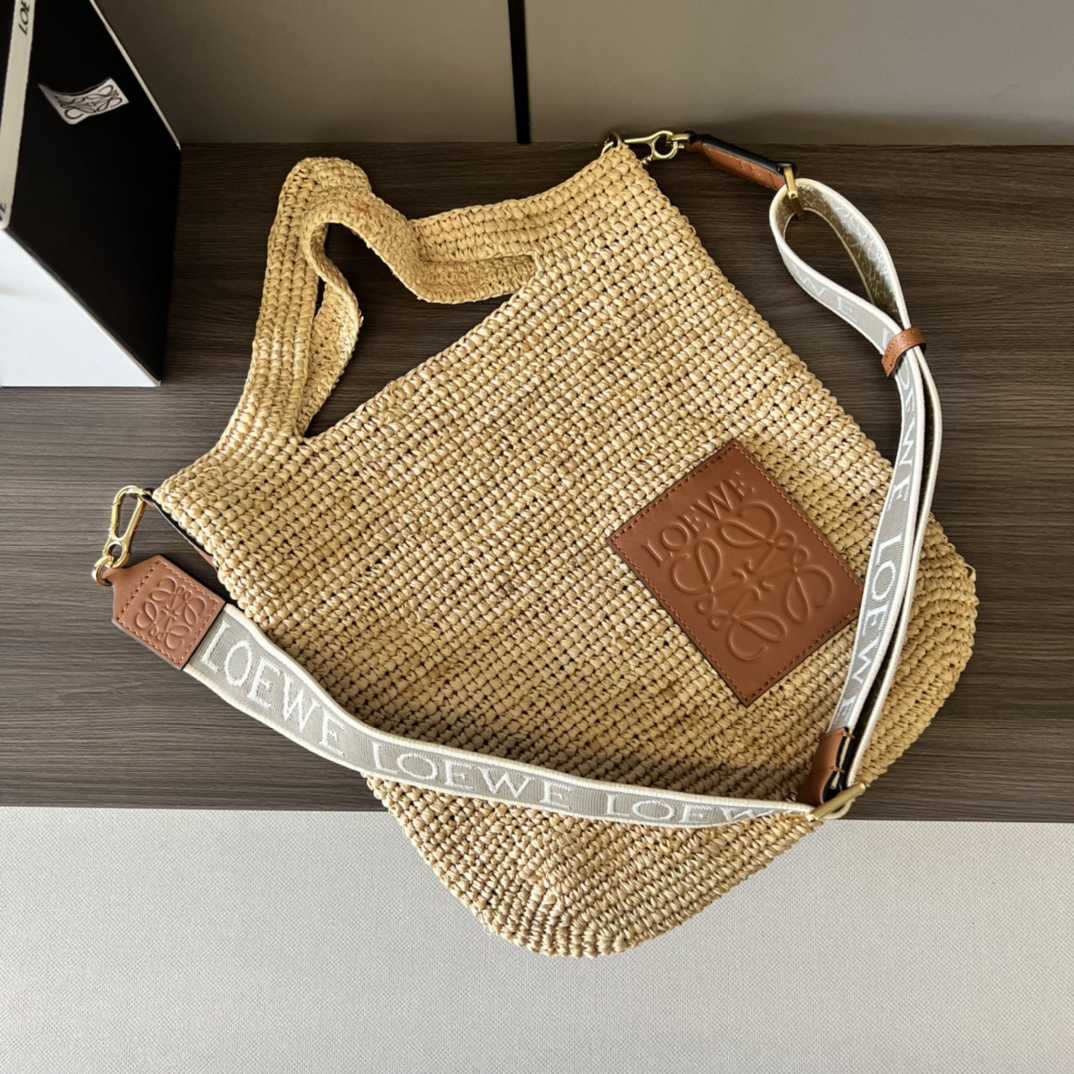 Loewe Mini Slit Bag In raffia And Calfskin - EUR FASHION