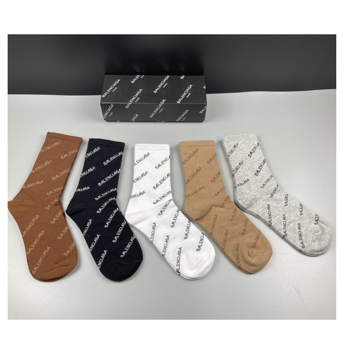 Balenciaga Socks/Box - EUR FASHION