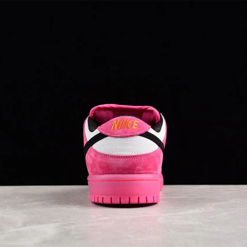 Nike SB Dunk Low Sneakers      FD2631-600 - EUR FASHION