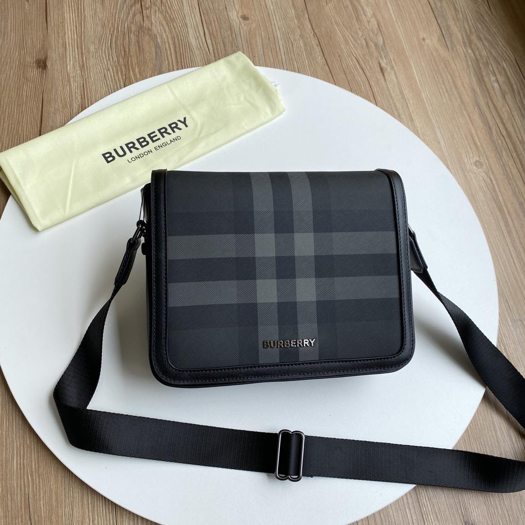 Burberry Small Alfred Messenger Bag - EUR FASHION