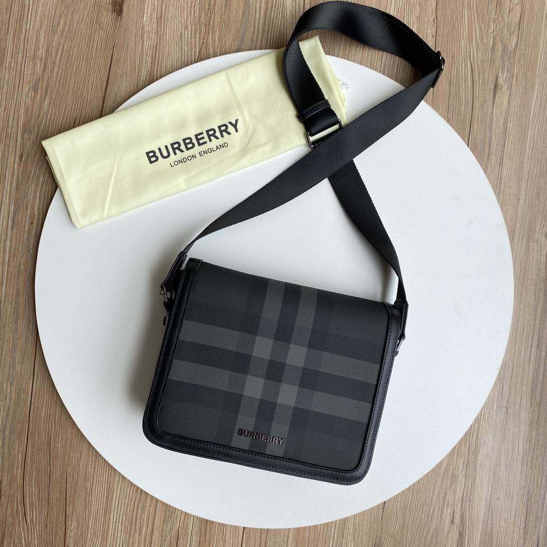 Burberry Small Alfred Messenger Bag - EUR FASHION