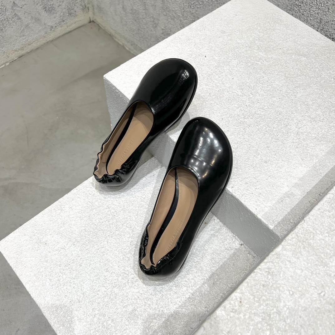 Bottega Veneta Atomic Ballerina Flat - EUR FASHION