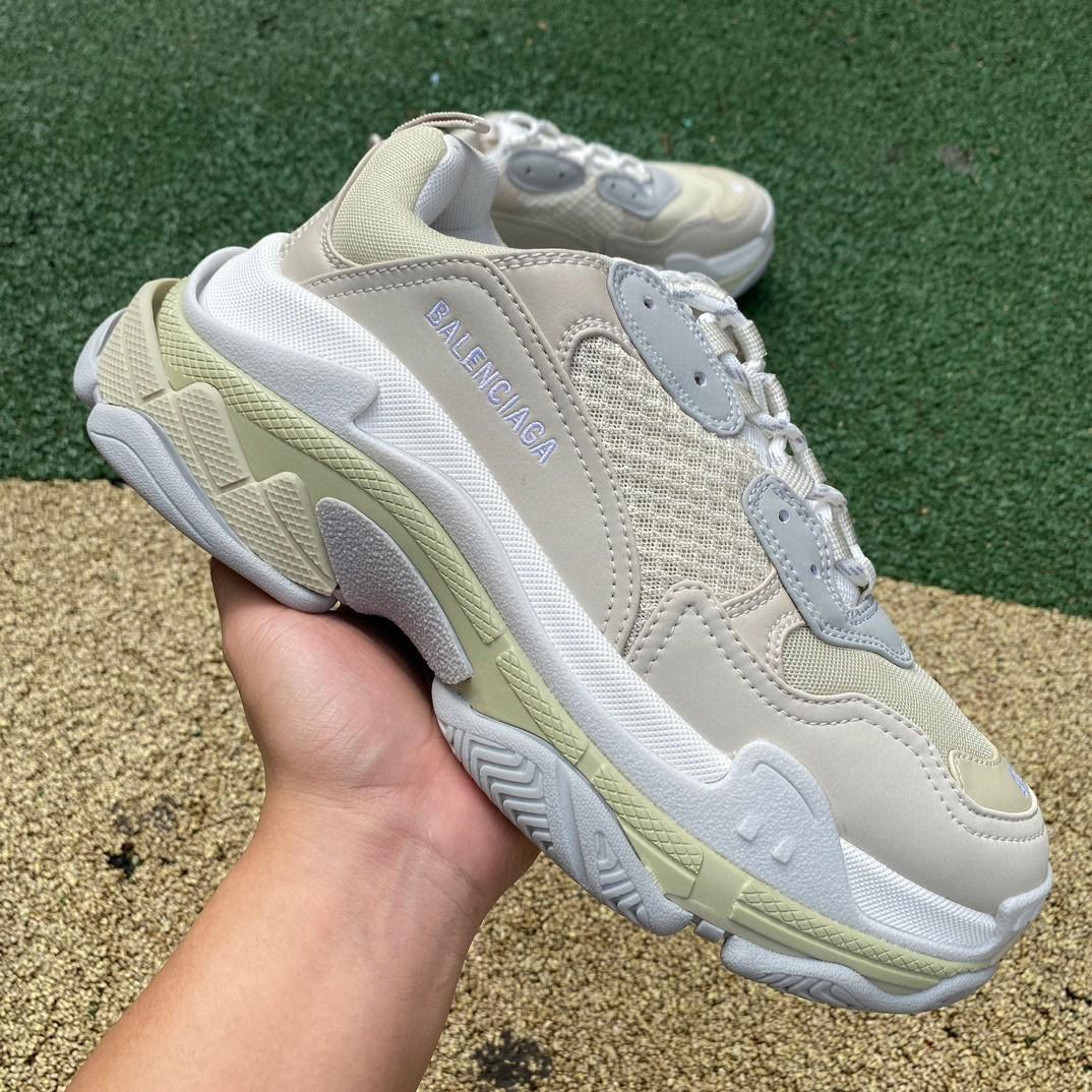 Balenciaga Triple S Sneaker In Off White - EUR FASHION