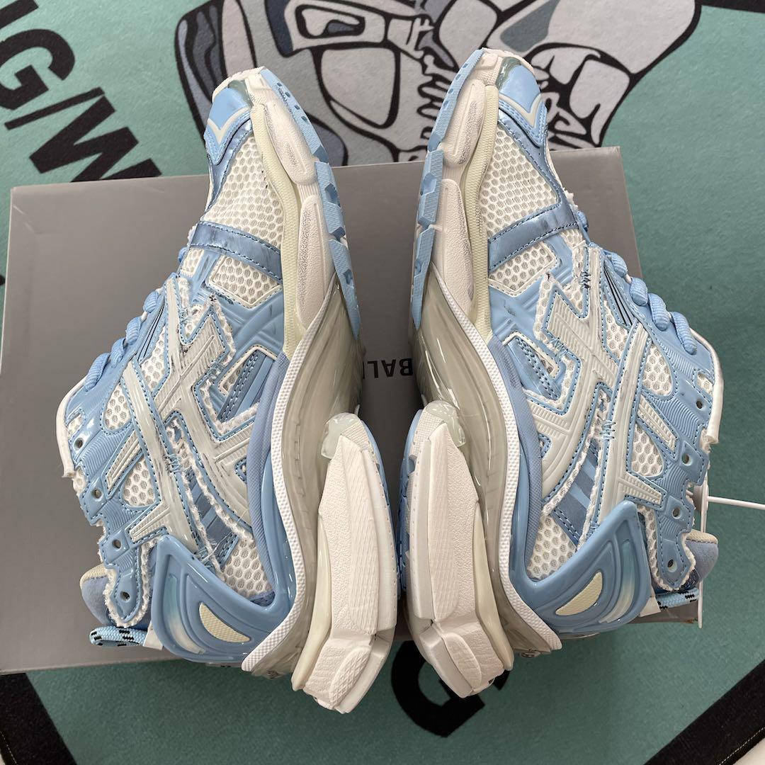 Balenciaga Runner Sneaker In Blue - EUR FASHION