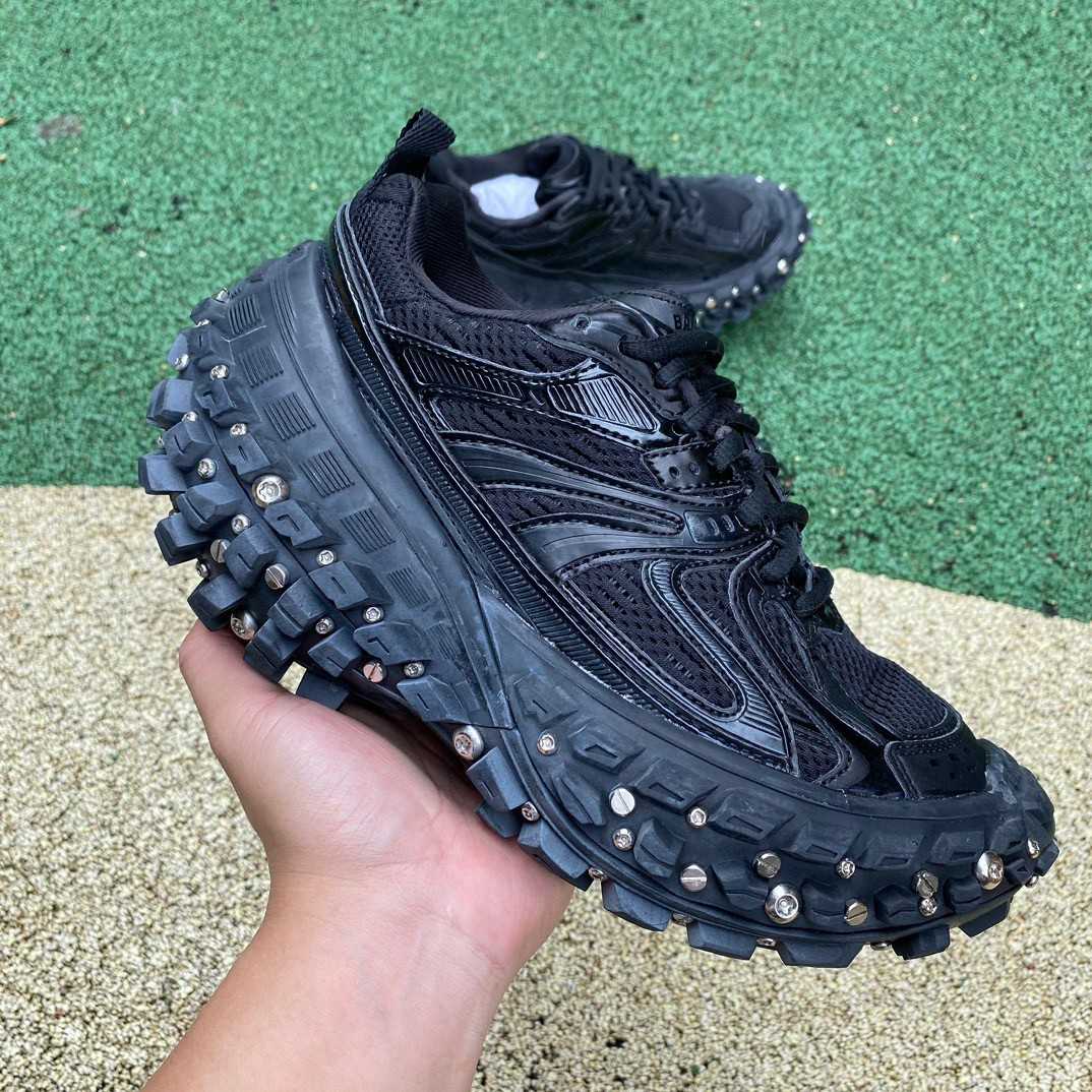 Balenciaga Bouncer Sneaker - EUR FASHION