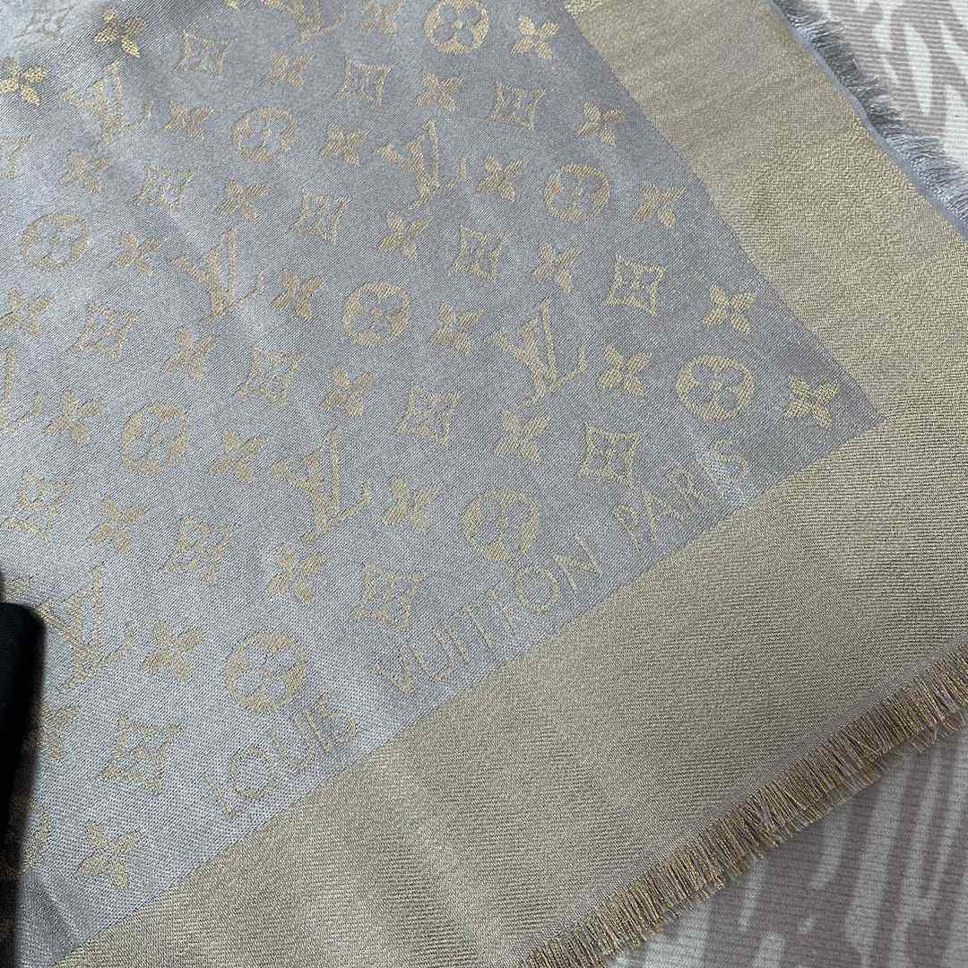 Louis Vuitton Silk Scarf Monogram Shine - EUR FASHION