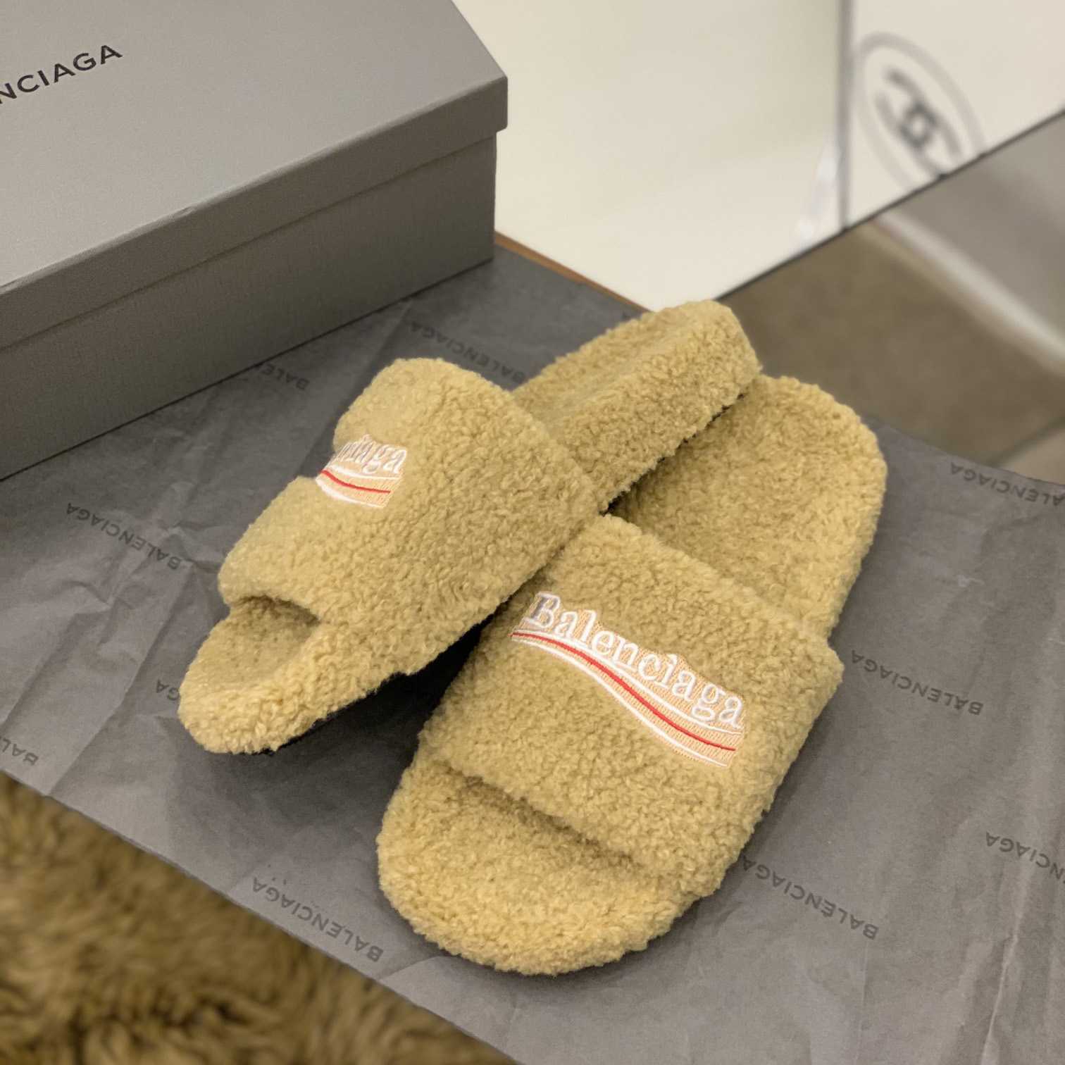 Balenciaga Terry Slide Sandal - EUR FASHION