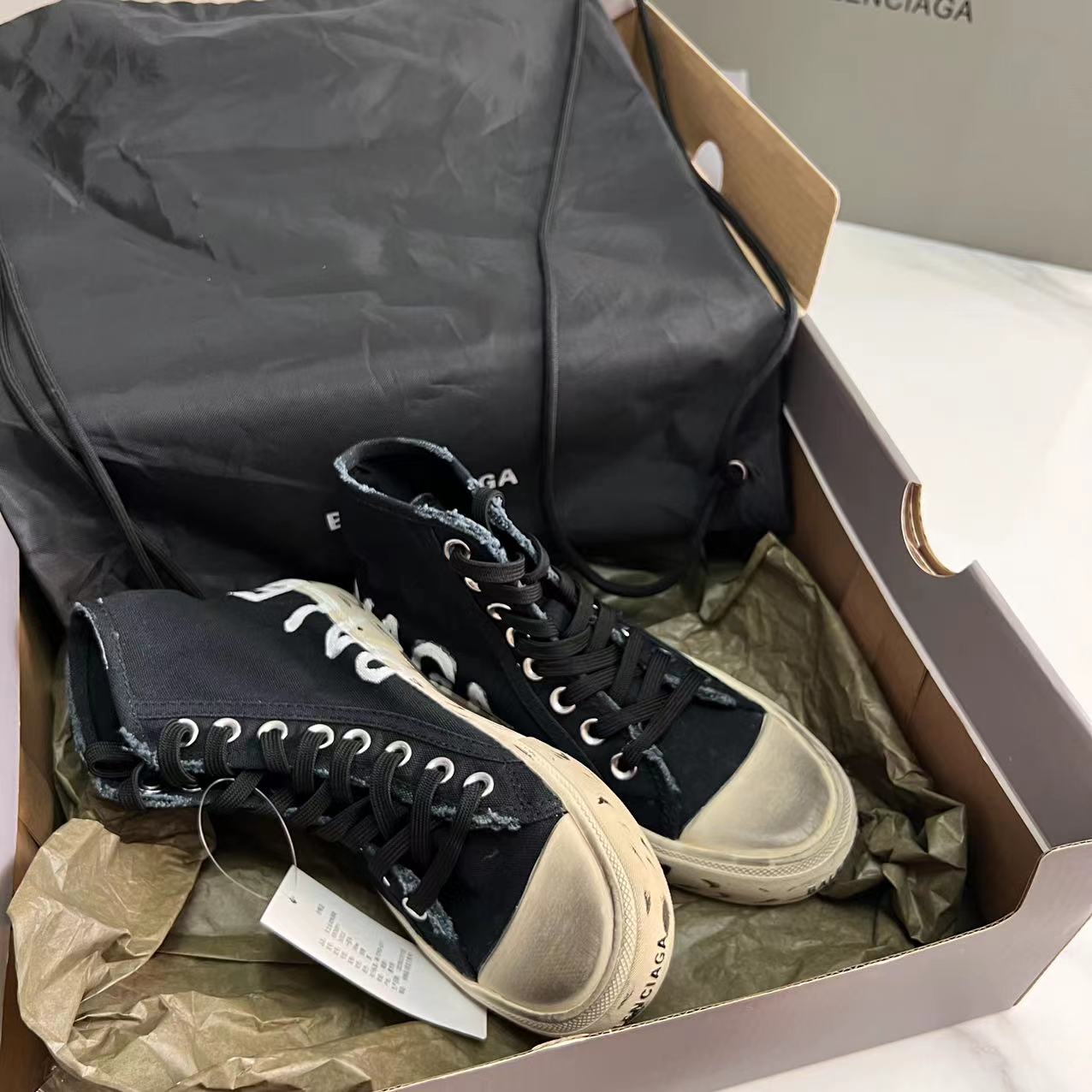 Balenciaga Paris High Top Graffiti Sneaker In Black - EUR FASHION