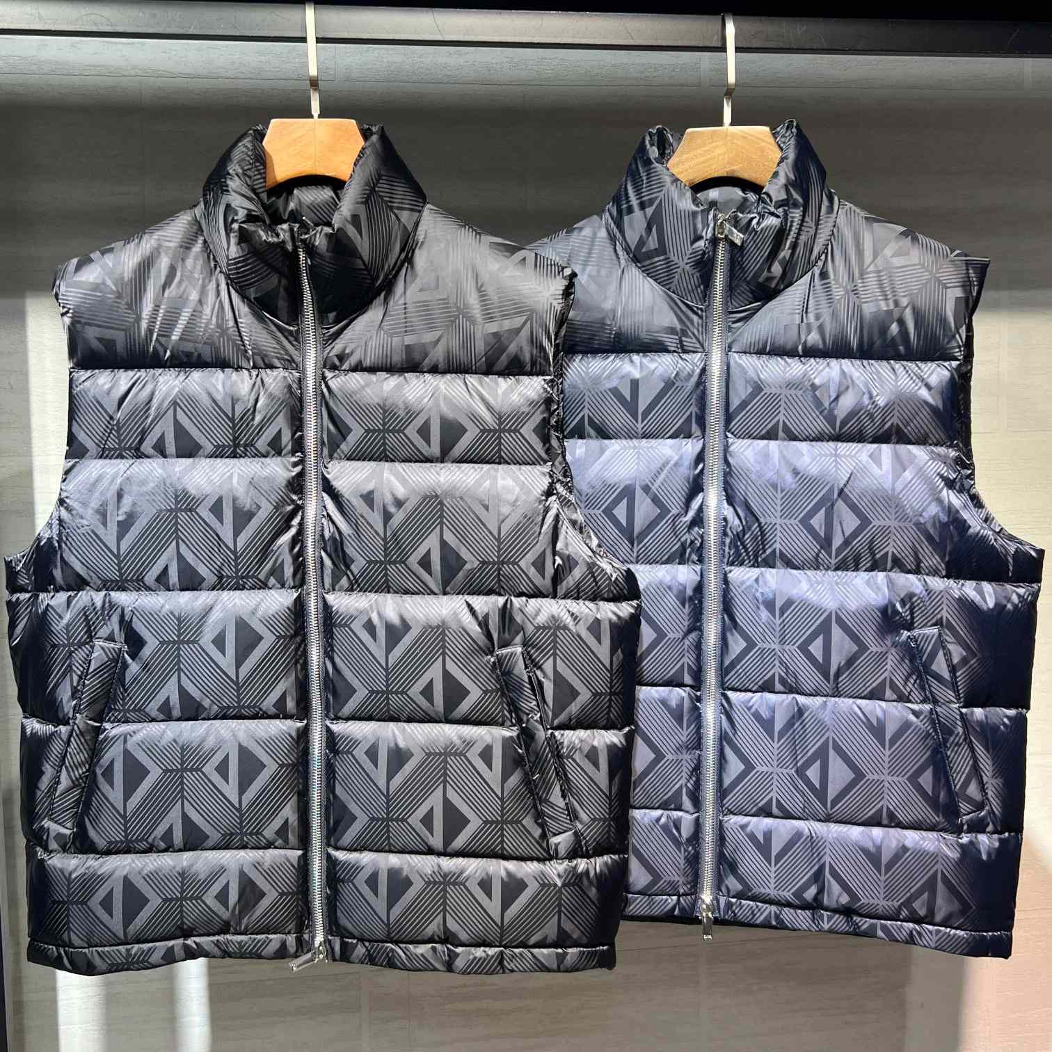 Dior Sleeveless Down Jacket - EUR FASHION