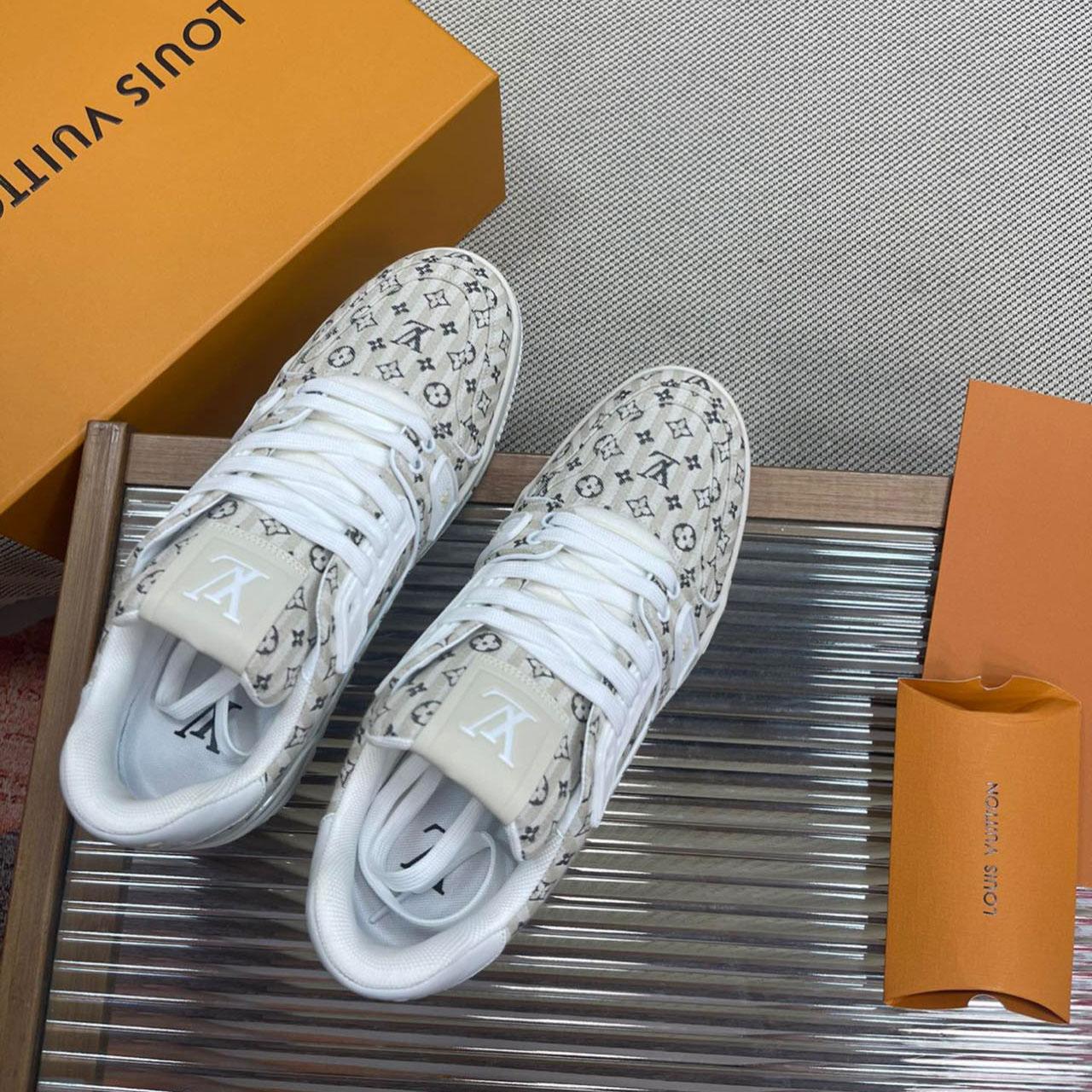 Louis Vuitton LV Trainer Sneaker          - EUR FASHION