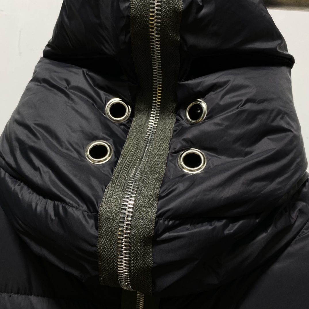 Rick Owens Short Down Jacket - EUR FASHION