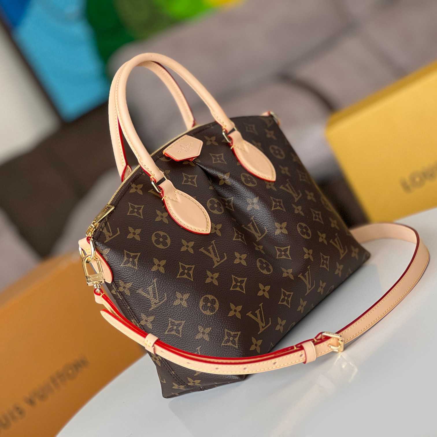 Louis Vuitton Boétie PM (25 x 23 x 14cm)M45986 - EUR FASHION