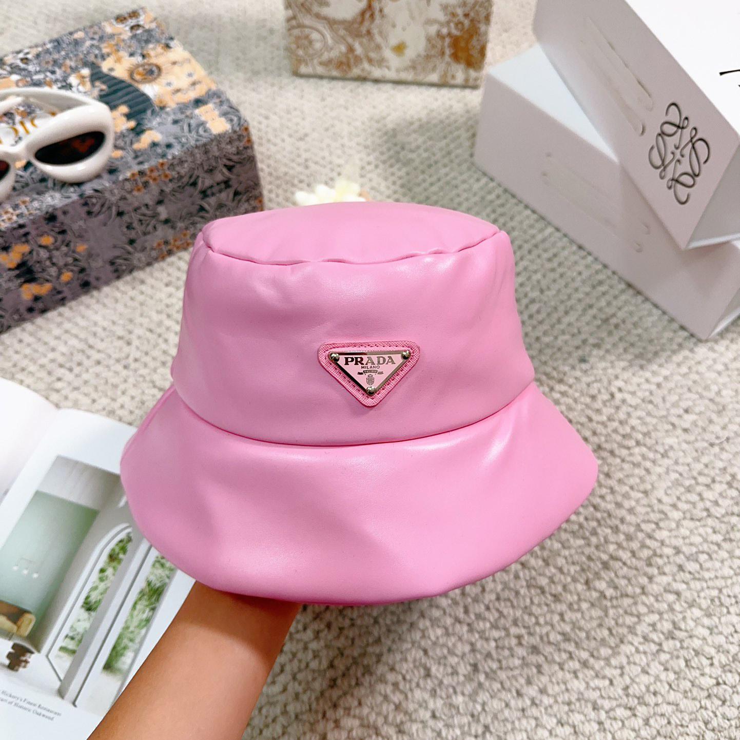 Prada Enamelled-logo Leather Bucket Hat - EUR FASHION