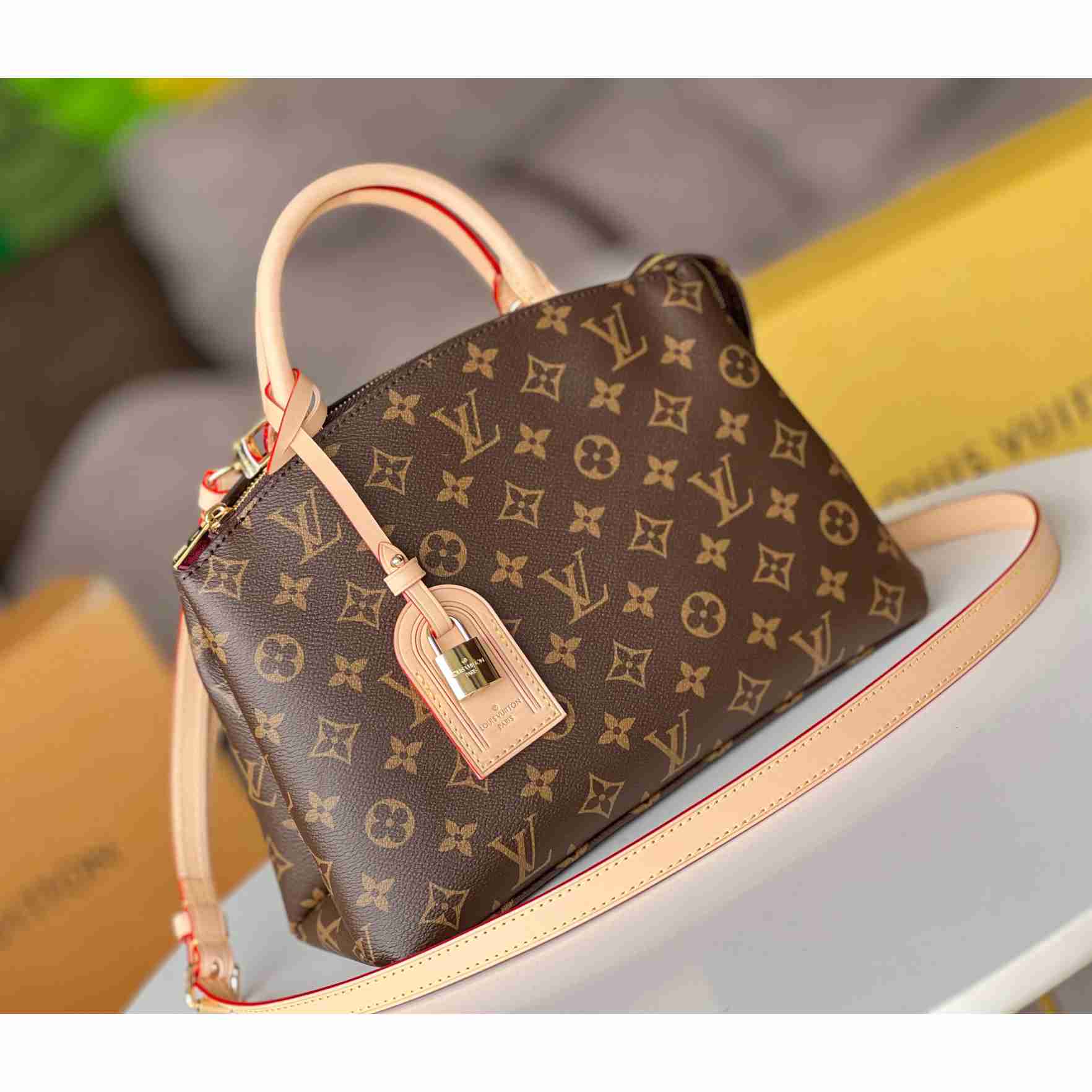 Louis Vuitton Petit Palais  (29x18x12.5CM)   M45900 - EUR FASHION