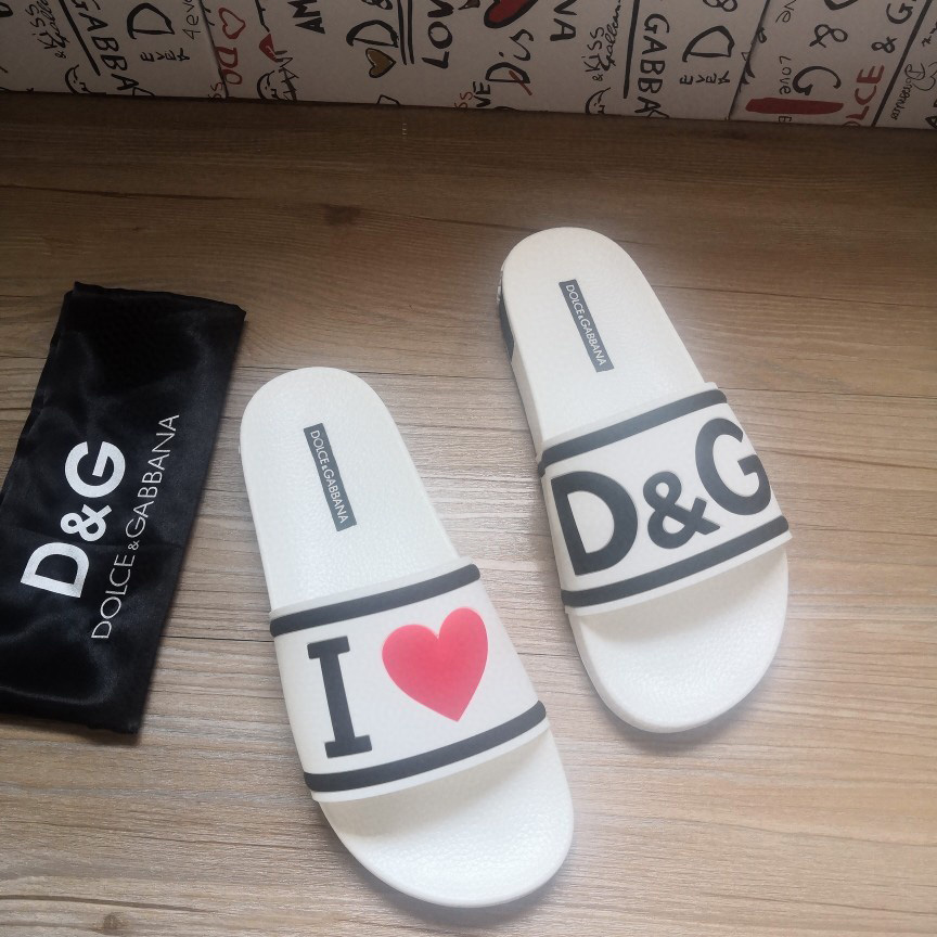 Dolce & Gabbana Logo Slides - EUR FASHION