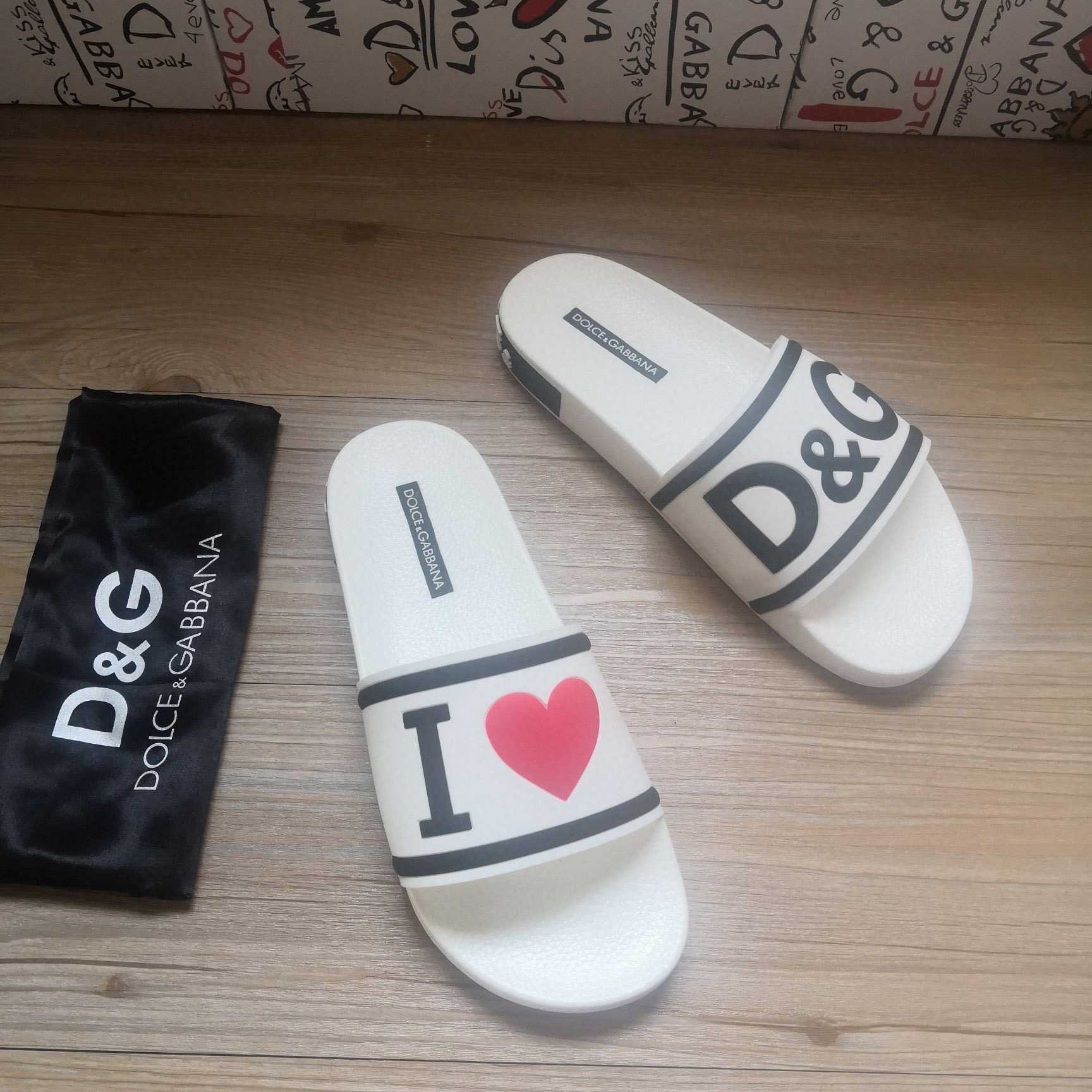 Dolce & Gabbana Logo Slides - EUR FASHION