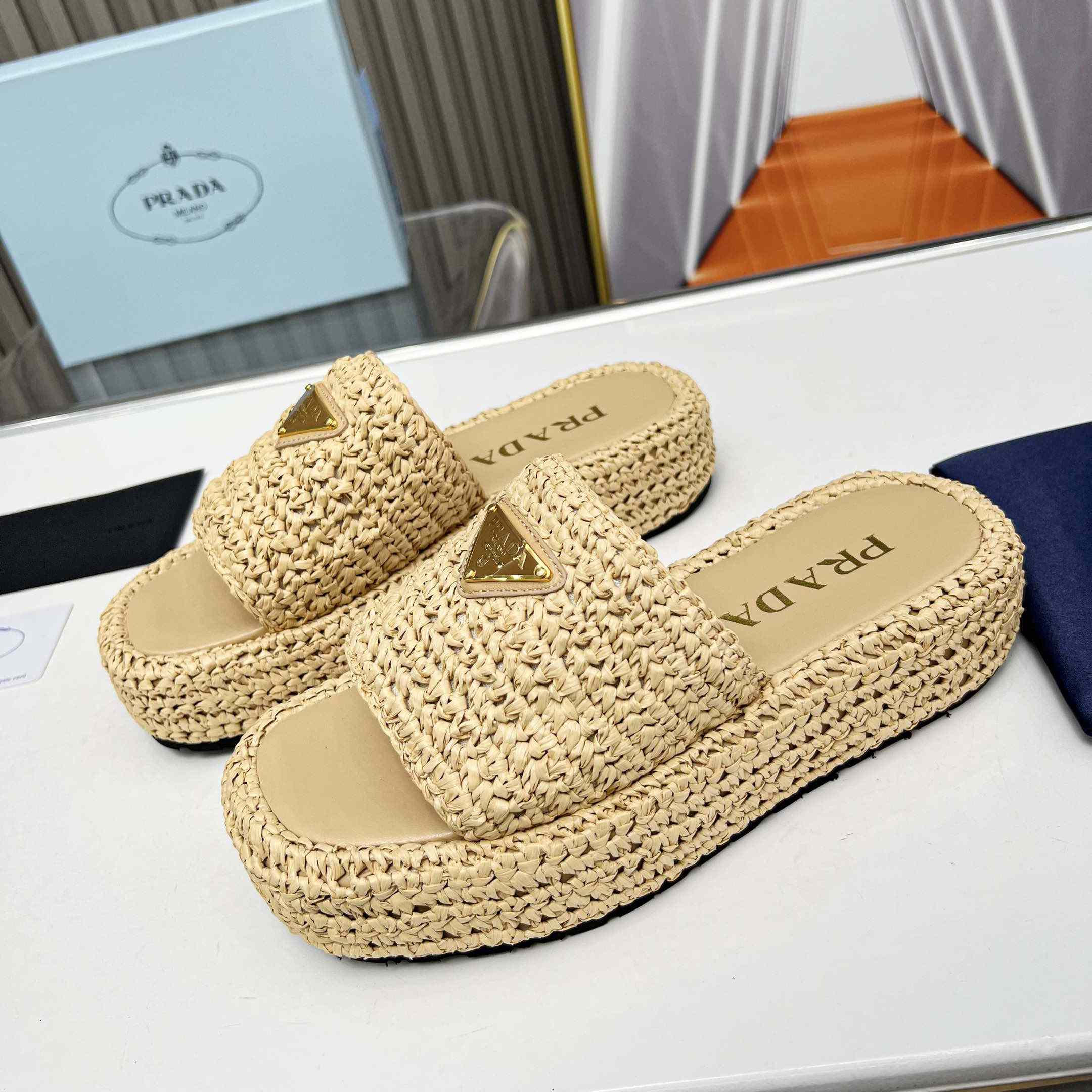 Prada Raffia Single-Band Platform Slides - EUR FASHION