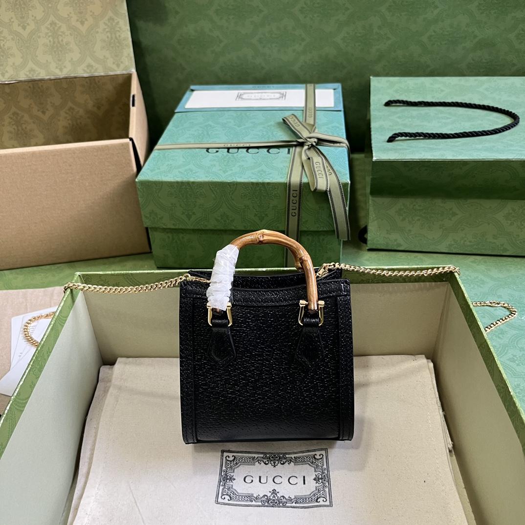 Gucci Diana Super Mini Bag (16.5x 12x 6cm) - EUR FASHION