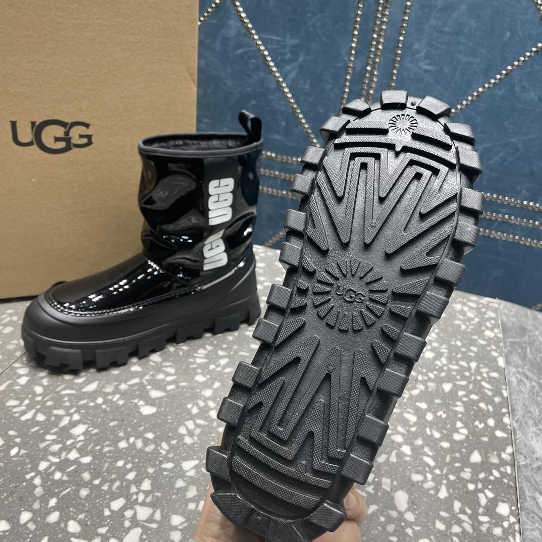 Ugg Classic Brellah Logo-print Boots - EUR FASHION