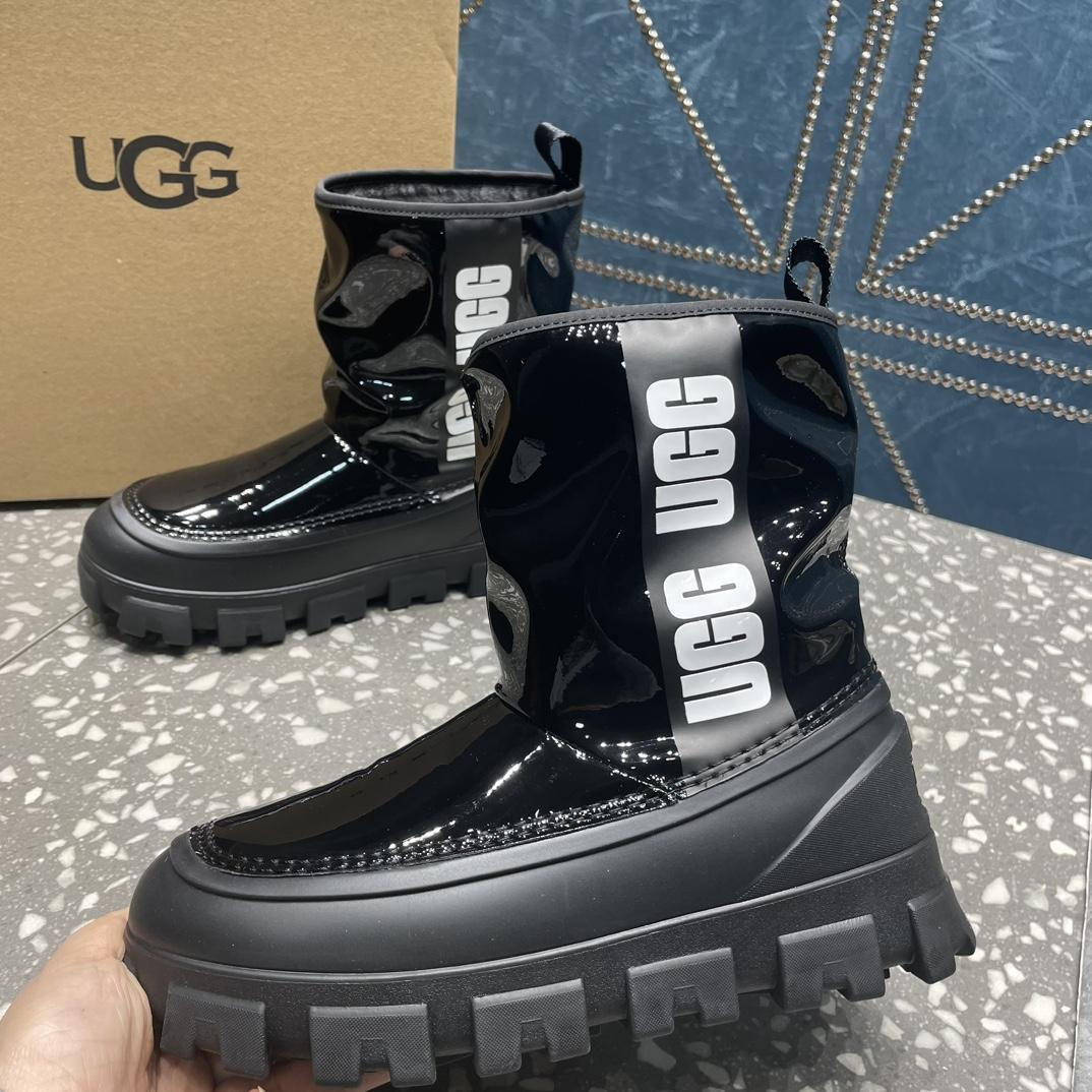 Ugg Classic Brellah Logo-print Boots - EUR FASHION