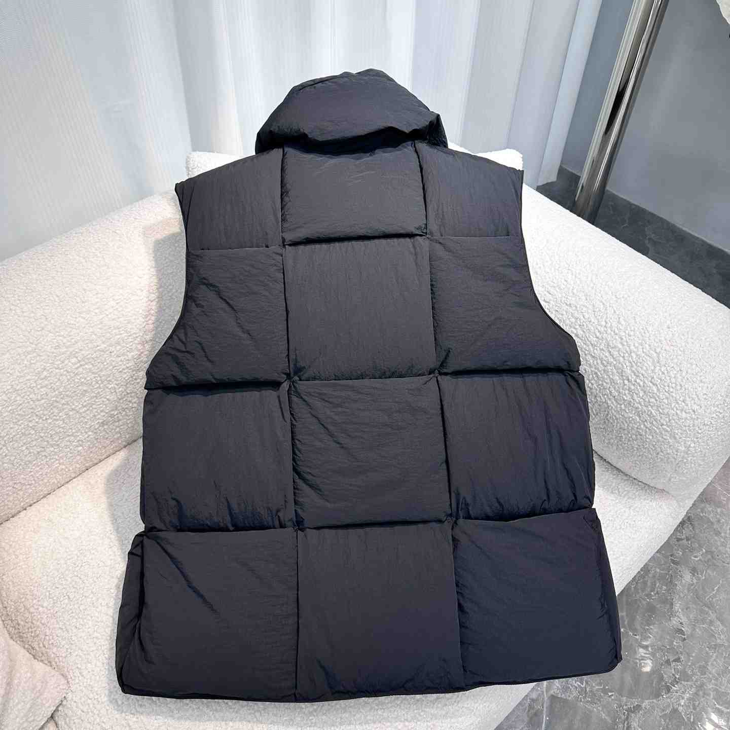 Bottega Veneta Padded Nylon Vest - EUR FASHION