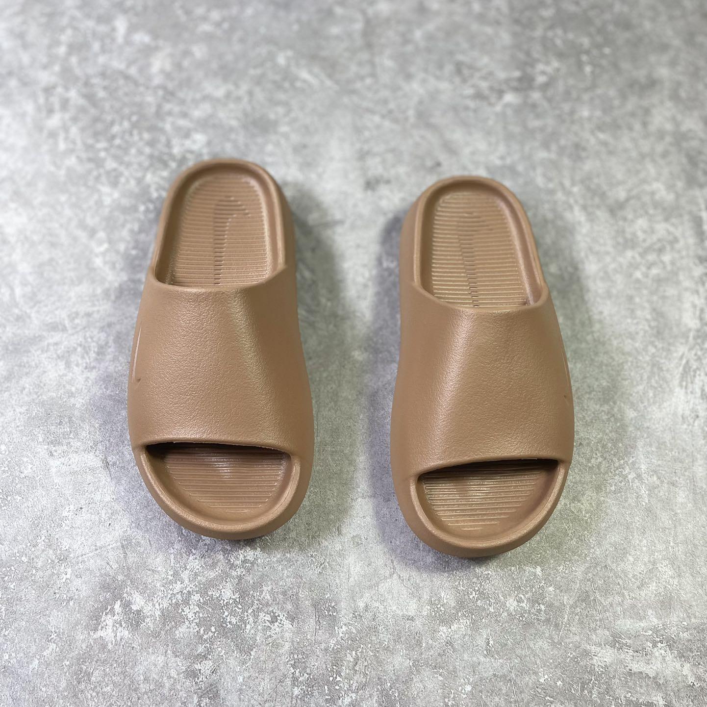 Nike Calm Slide   FD4116-200 - EUR FASHION