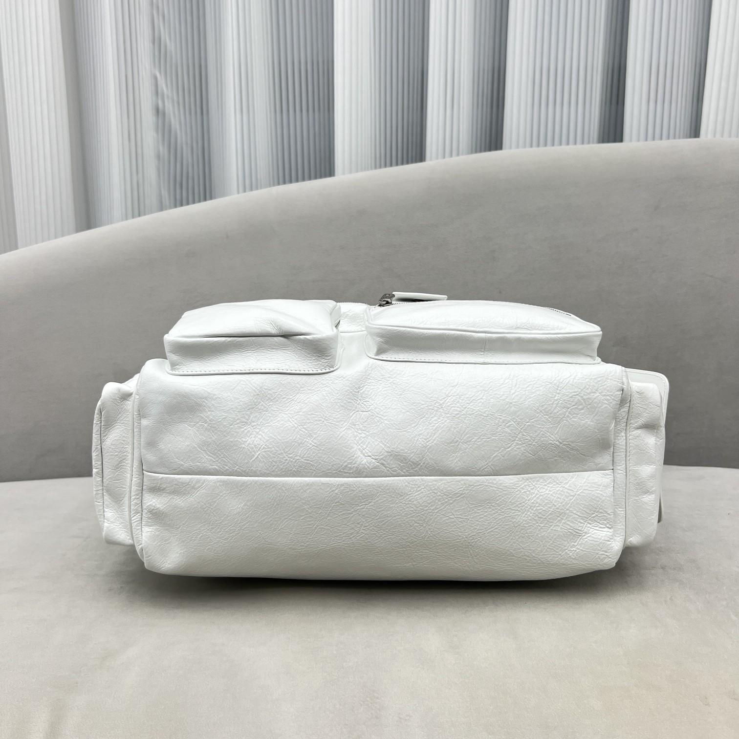 Balenciaga Superbusy Large Sling Bag In White - EUR FASHION