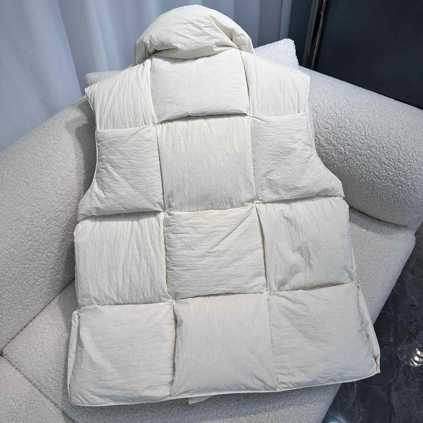 Bottega Veneta Padded Nylon Vest - EUR FASHION