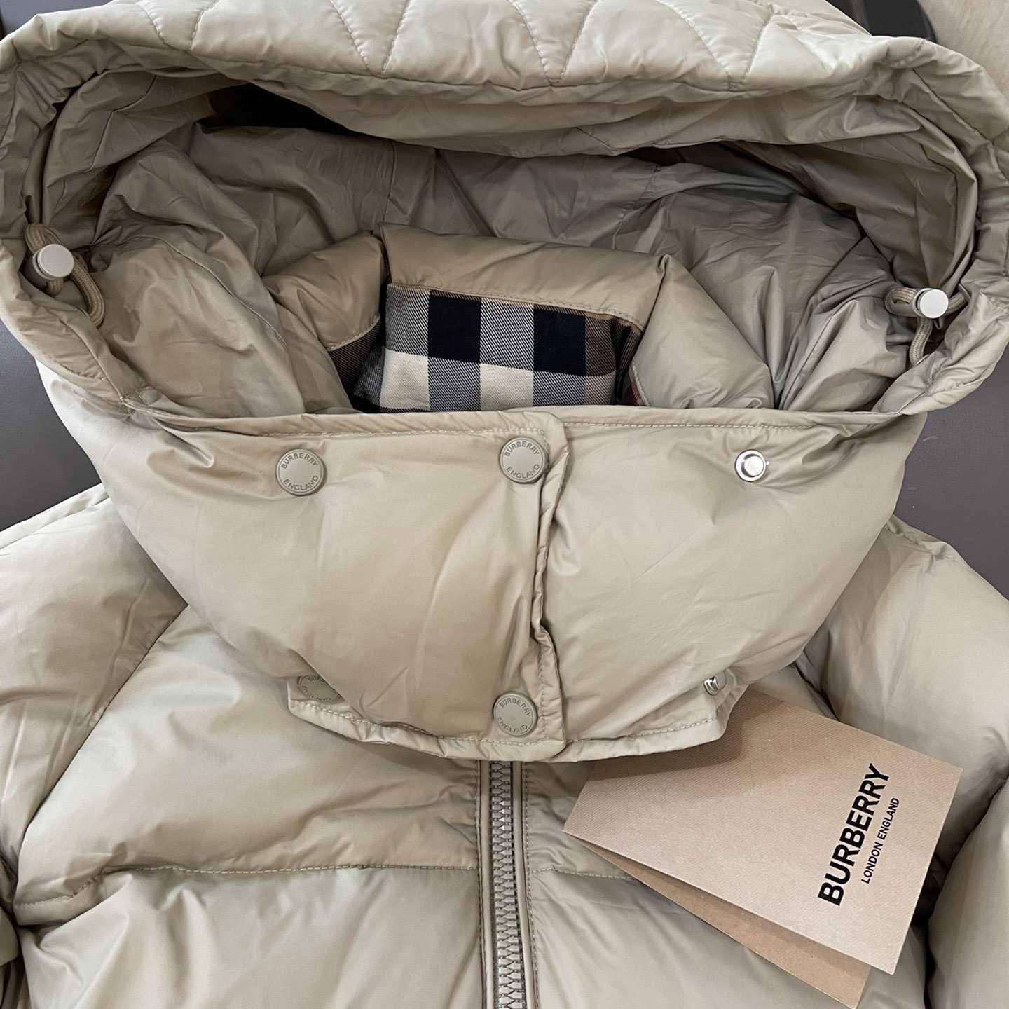 Burberry Hooded Down Jacket - EUR FASHION