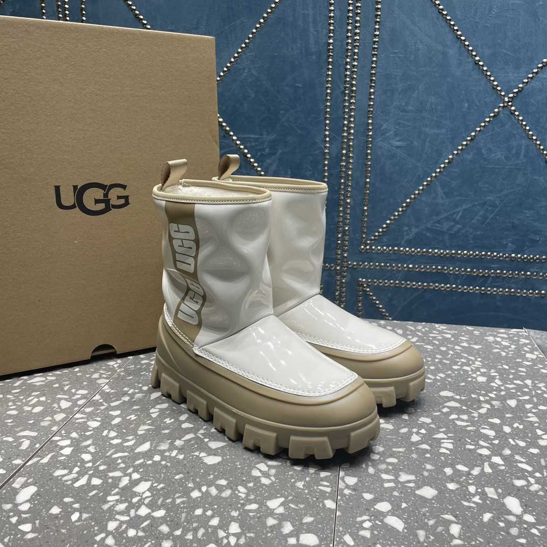 Ugg Classic Brellah Logo-print Boots - EUR FASHION