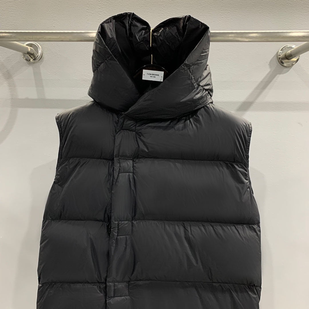 Rick Owens Black Padded Down Vest - EUR FASHION