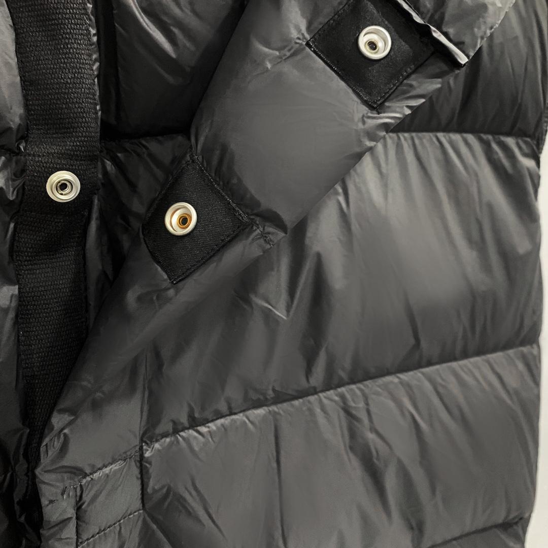 Rick Owens Black Padded Down Vest - EUR FASHION