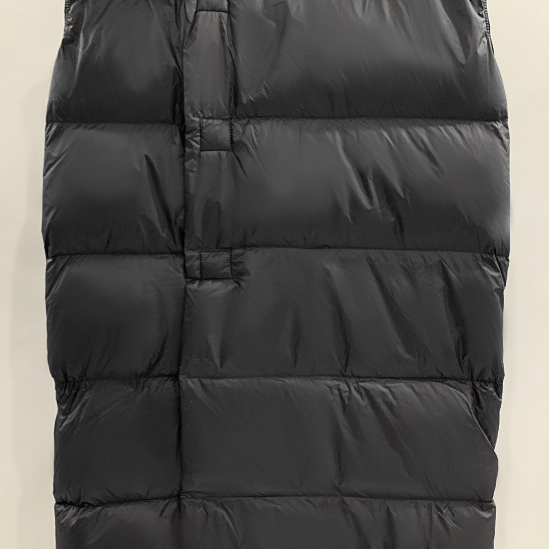 Rick Owens Black Padded Down Vest - EUR FASHION