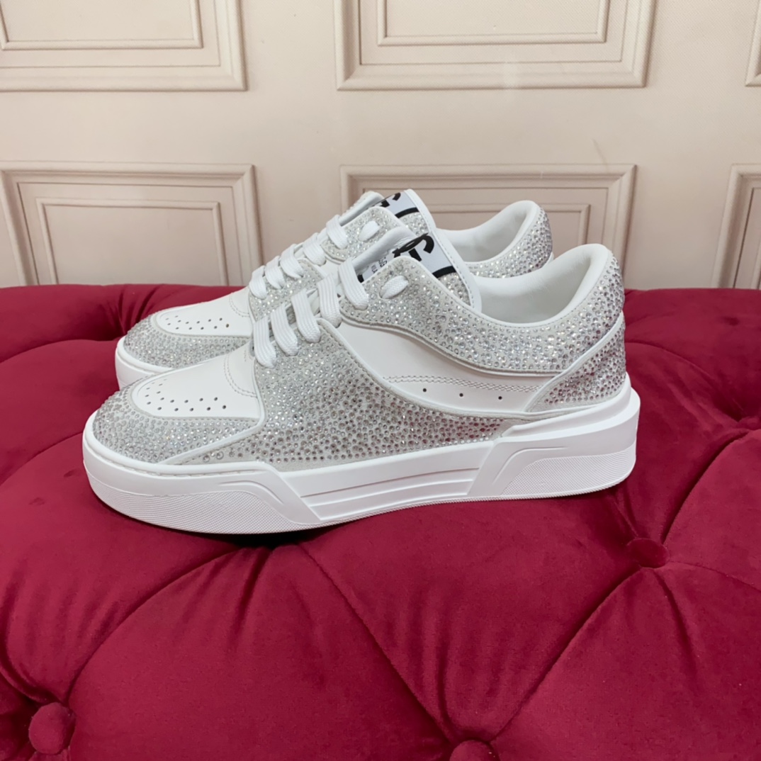 Dolce & Gabbana Crystal-embellished Leather Sneakers - EUR FASHION