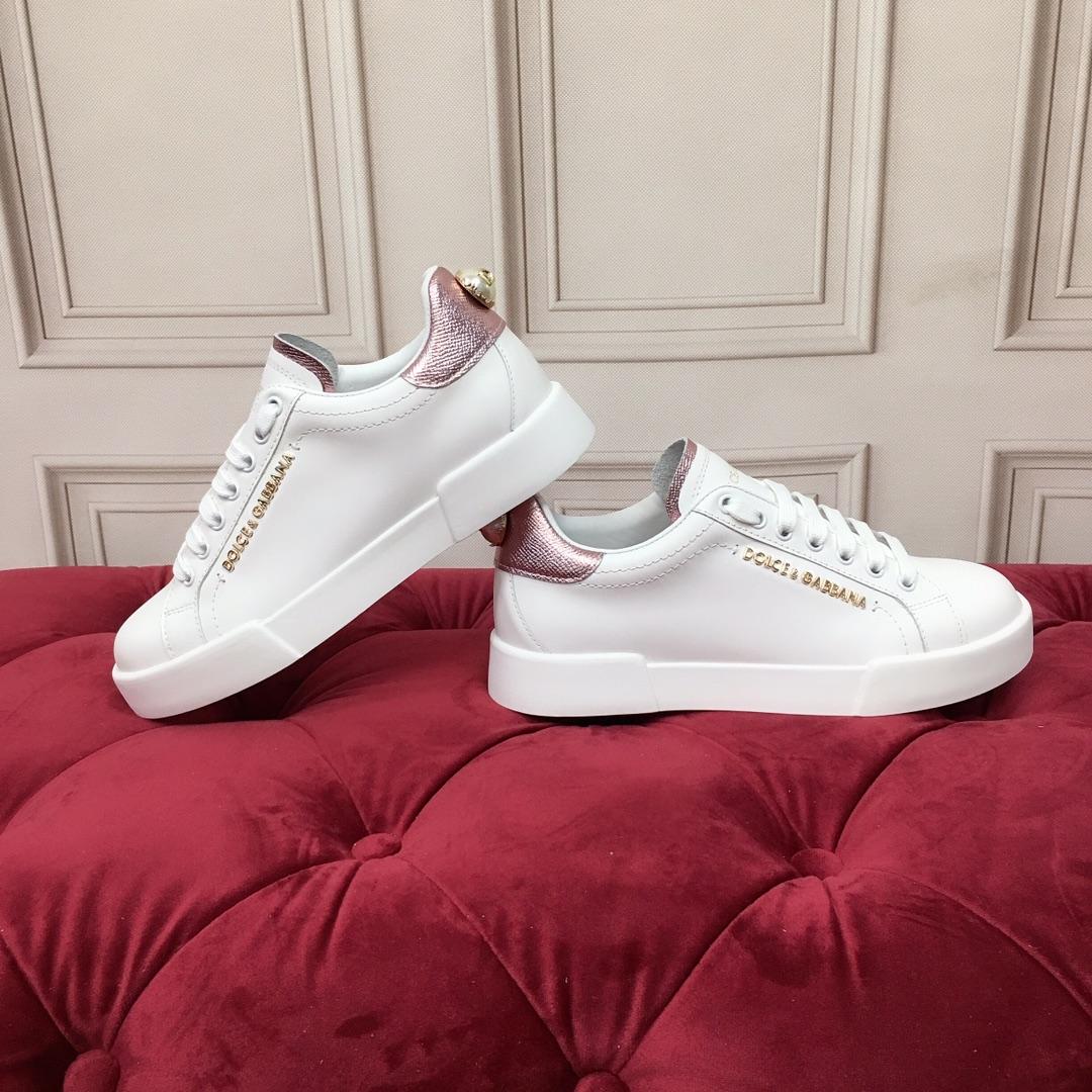 Dolce & Gabbana White Portofino Trainers With Pearl - EUR FASHION