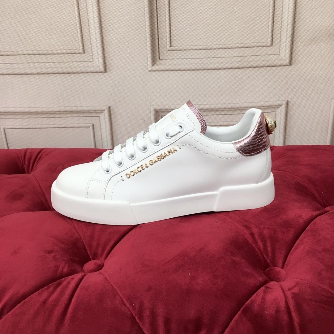 Dolce & Gabbana White Portofino Trainers With Pearl - EUR FASHION