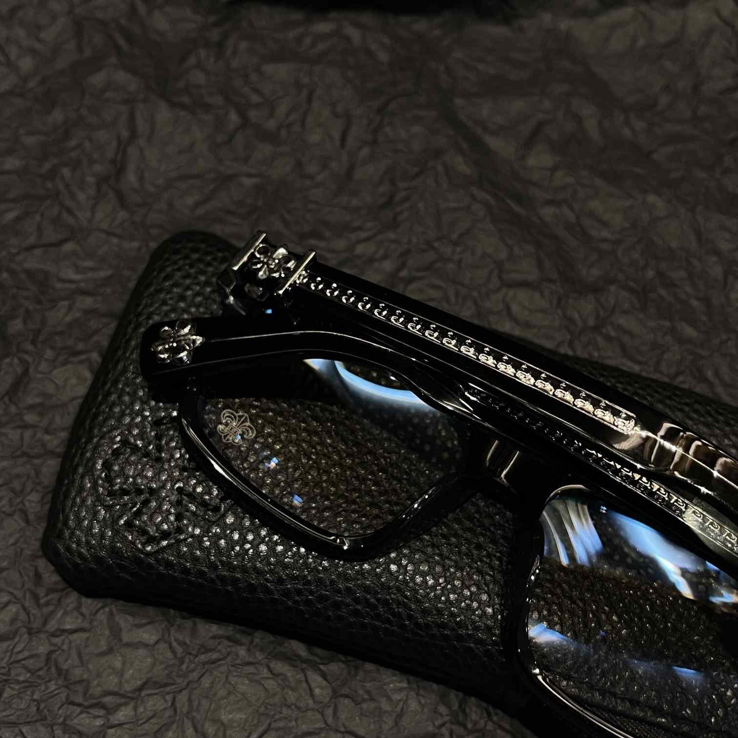 Chrome Hearts Glasses - EUR FASHION