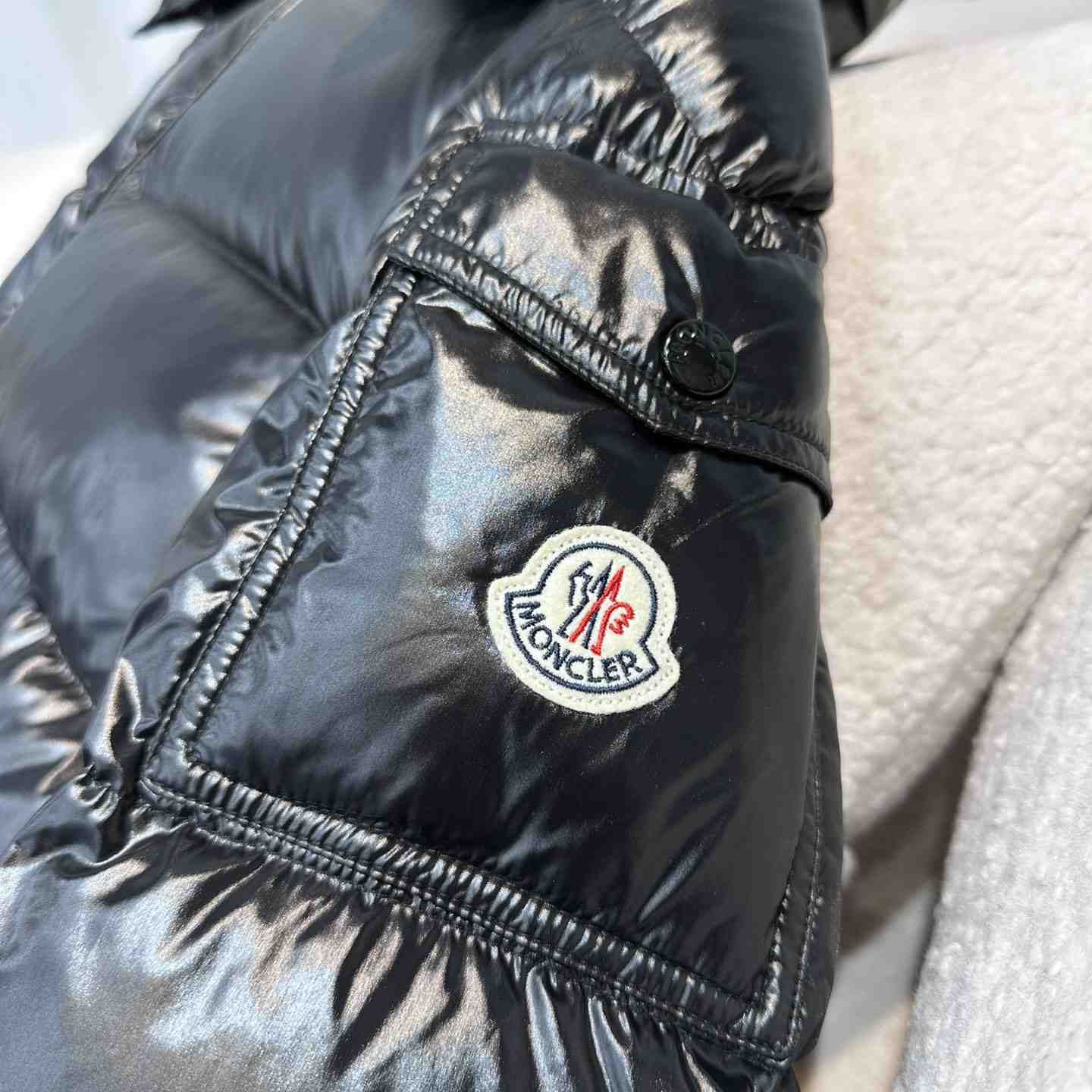 Moncler Maire Short Down Jacket - EUR FASHION